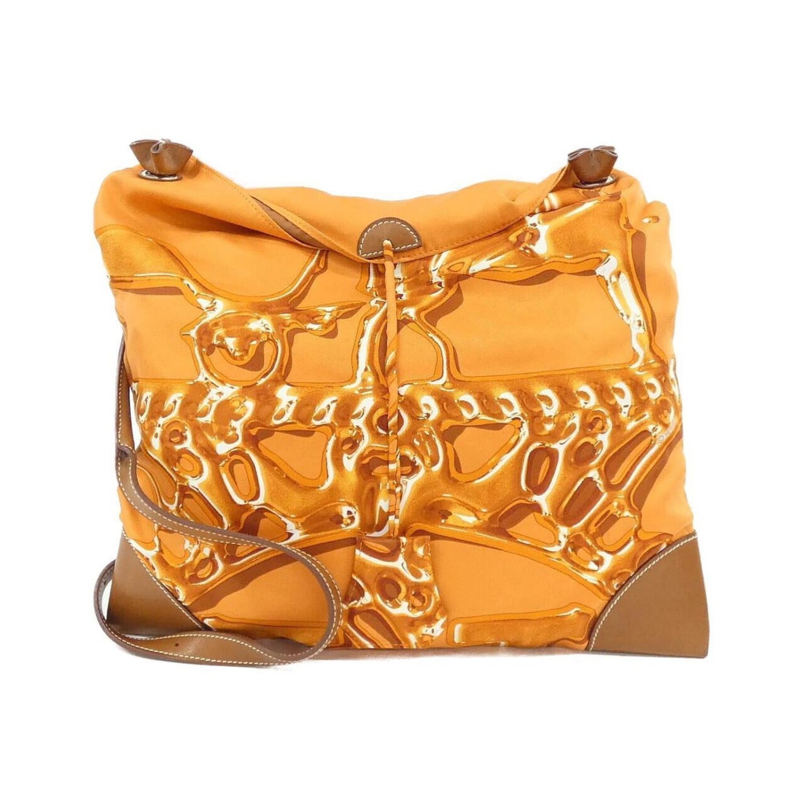 Silk Barenia Leather Shoulder Bag By Hermes: Silk Barenia Leather Shoulder Bag By Hermes Silk Barenia Leather Shoulder Bag By Hermes features a striking Fauve, Orange color and sleek Silver hardware. Made from high-quality materials including