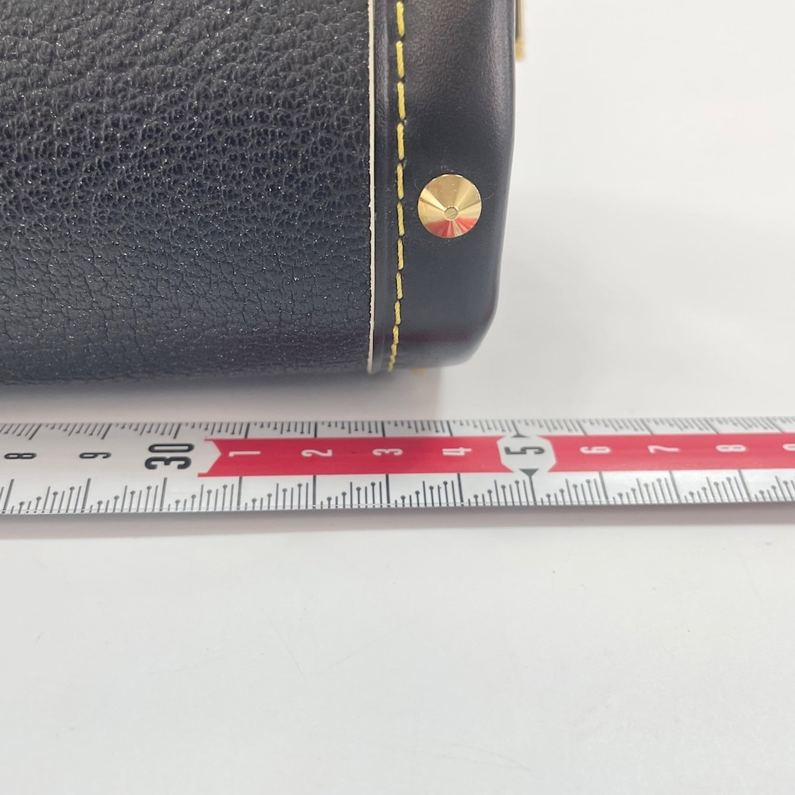 Louis Vuitton Handbag - 4