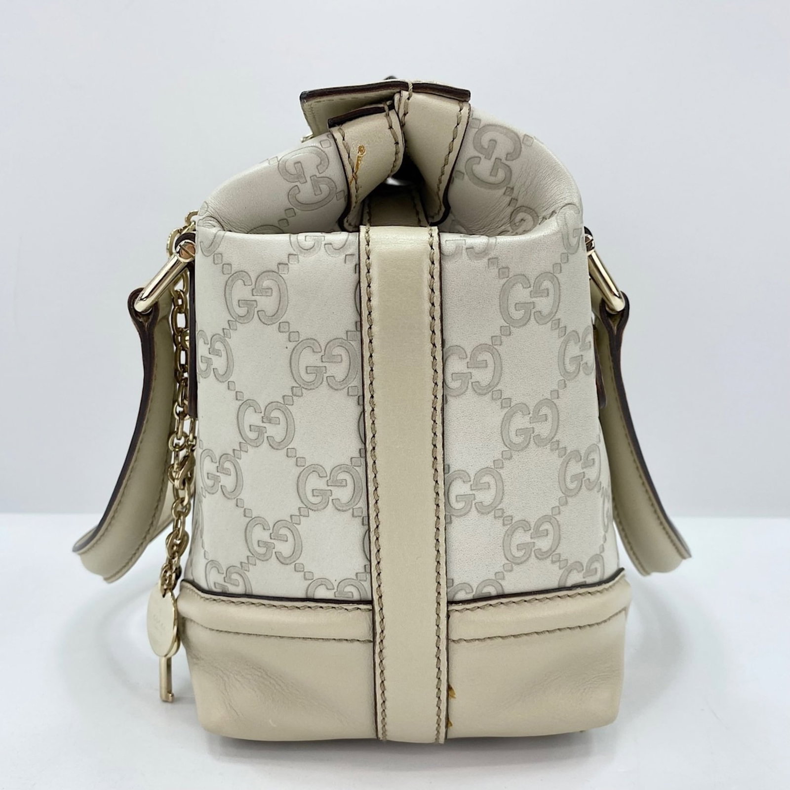 Handbag by Gucci - 5
