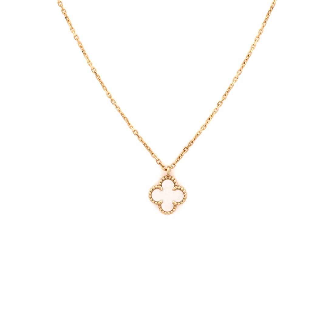 Cleef Arpels Necklace Pendant Alhambra Van Sweet Gold of Yellow 18K: Cleef Arpels Necklace Pendant Alhambra Van Sweet Gold of Yellow 18K The Sweet Alhambra Pendant Necklace in 18K Yellow Gold and Mother of Pearl boasts an elegant design with a subtle yellow gold