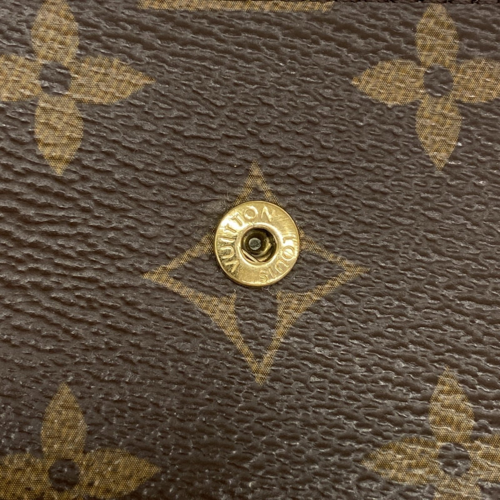 Keycase by Louis Vuitton - 5