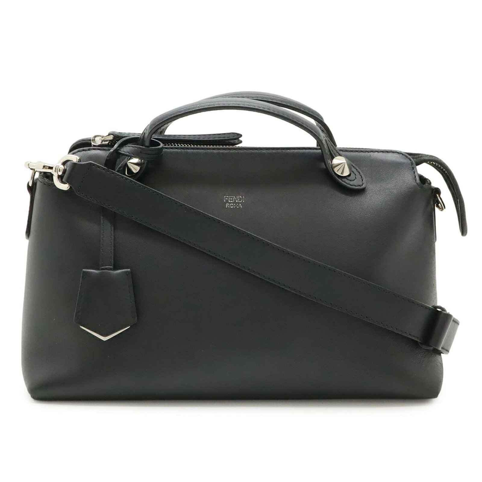 Handbag Leather Shoulder Bag Fendi: Handbag Leather Shoulder Bag Fendi This Fendi leather shoulder bag boasts sleek black design, measuring 17.5cm x 28cm x 12.5cm, making it a stylish accessory for everyday use. Crafted from high-qualit