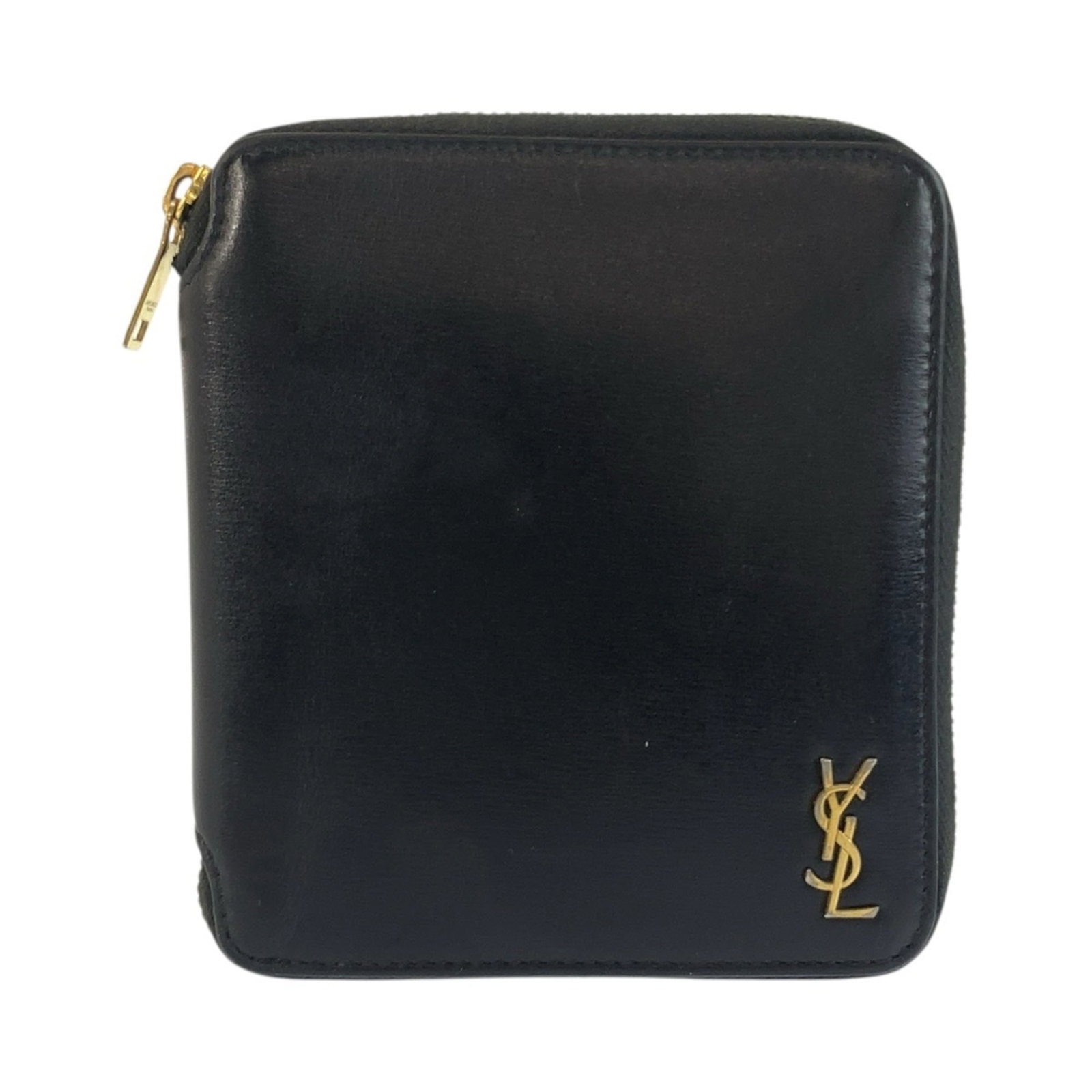 Saint Yves Leather Bi Fold Wallet: Saint Yves Leather Bi Fold Wallet The Saint Yves Leather Bi Fold Wallet boasts sleek, sophisticated design with its black leather exterior. Measuring 12cm x 11cm x 2cm, it offers a compact and