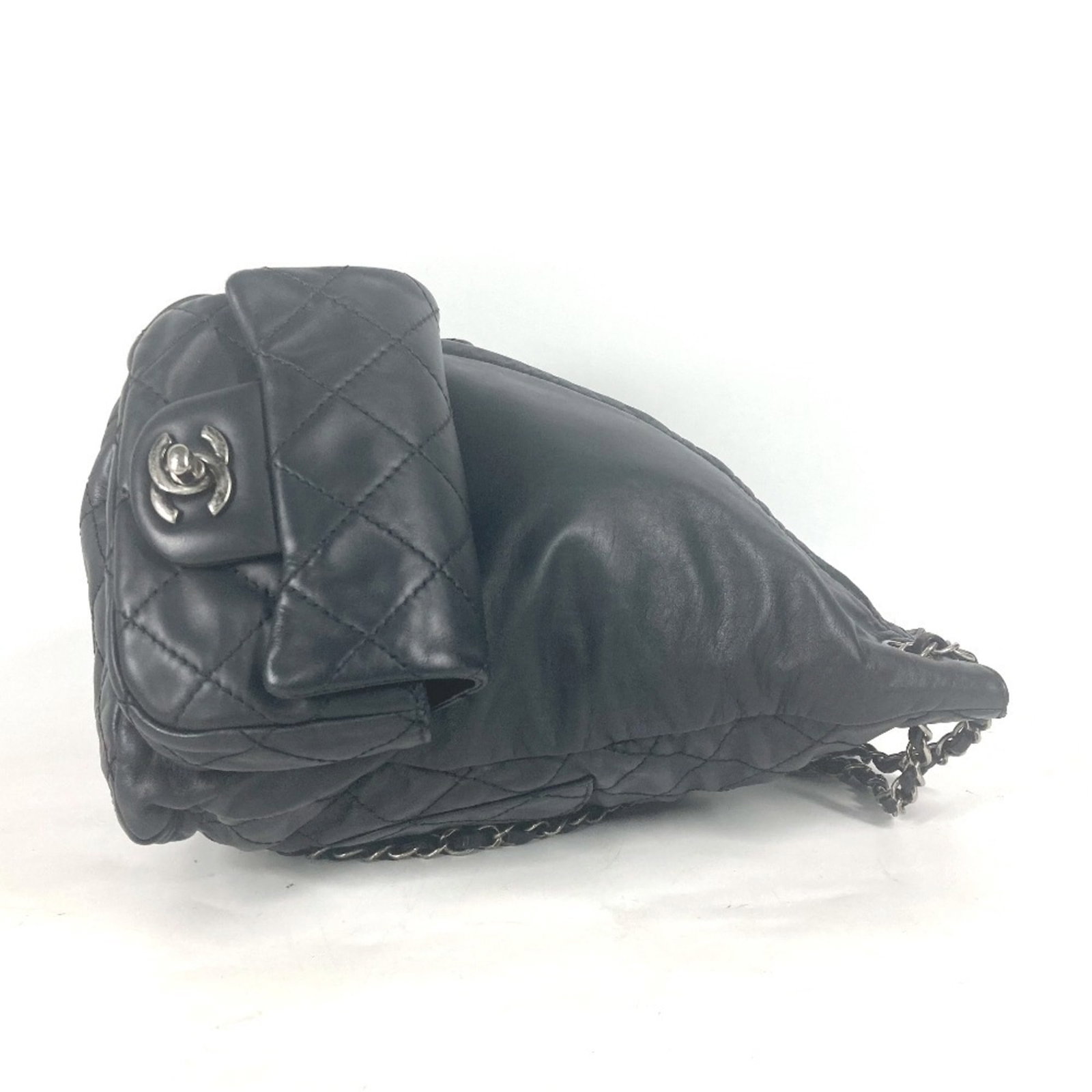 Chanel leather backpack - 4