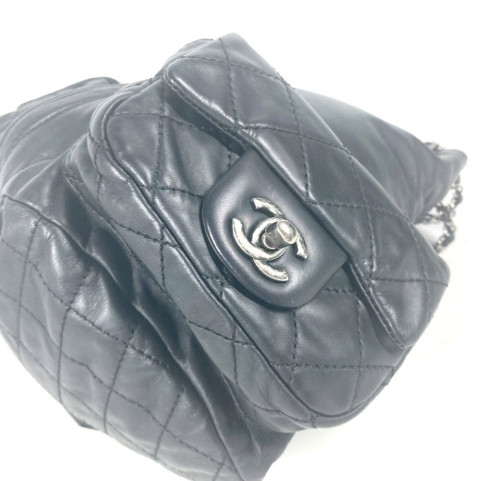 Chanel leather backpack - 5