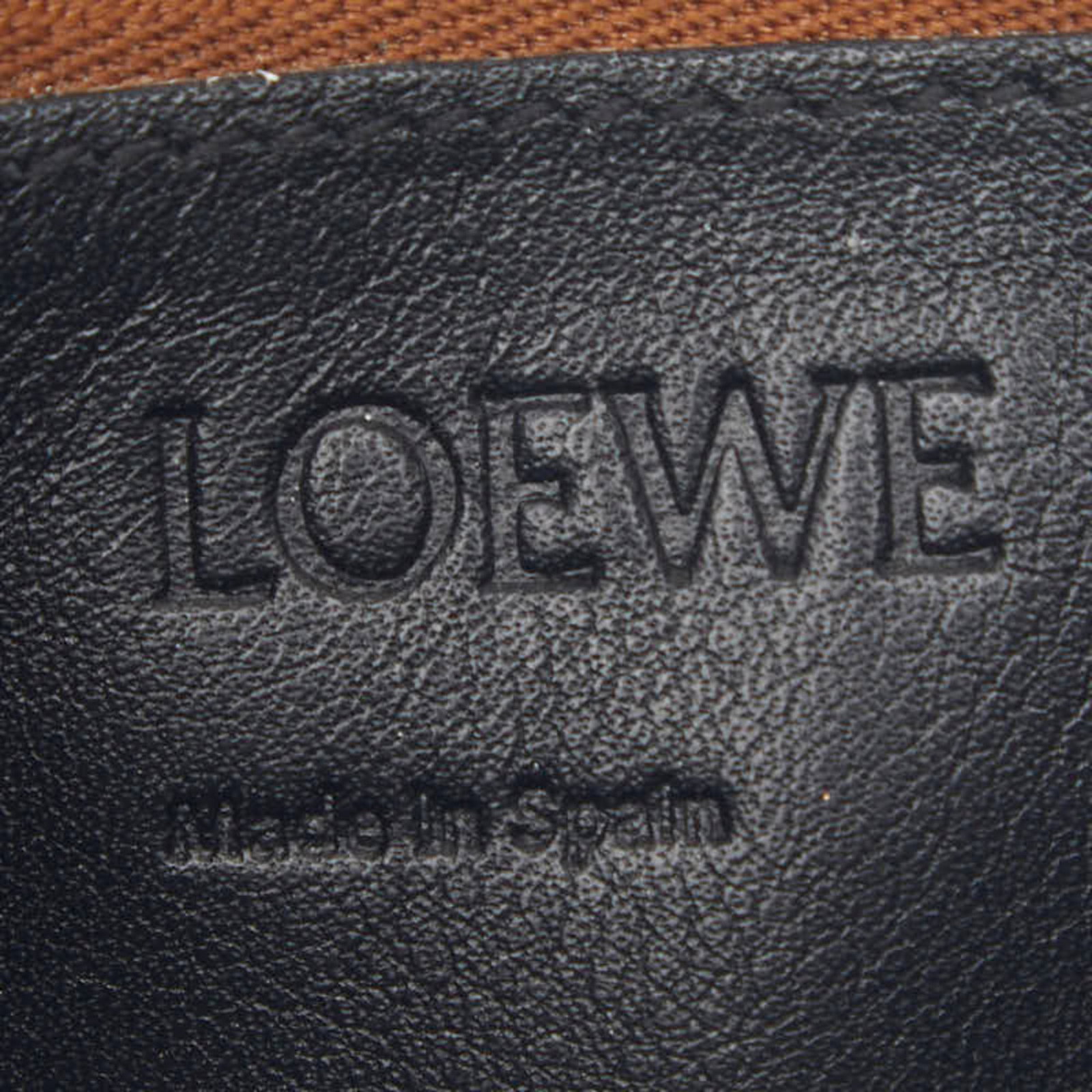 Card case leather from Loewe - 9