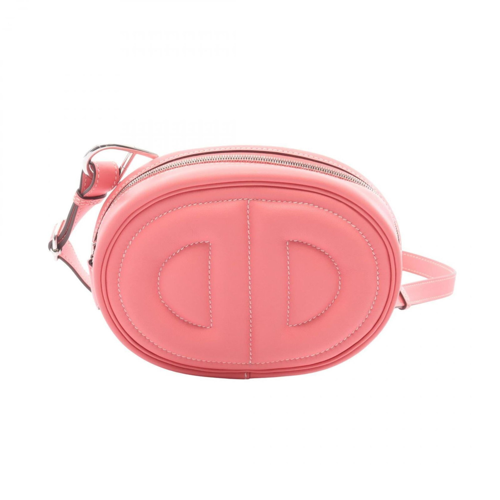 Swift Leather Fanny Pack by Hermes: Swift Leather Fanny Pack by Hermes Swift leather fanny pack by Hermes, featuring pink color and compact size. Made from high-quality swift leather, this stylish accessory measures 14cm x 19cm x 4cm. A