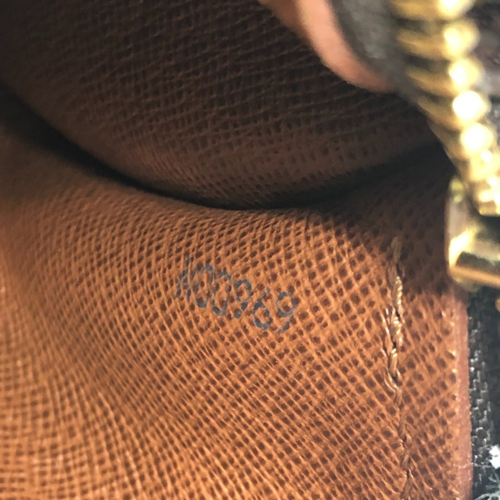 Louis Vuitton Handbag Monogram - 12