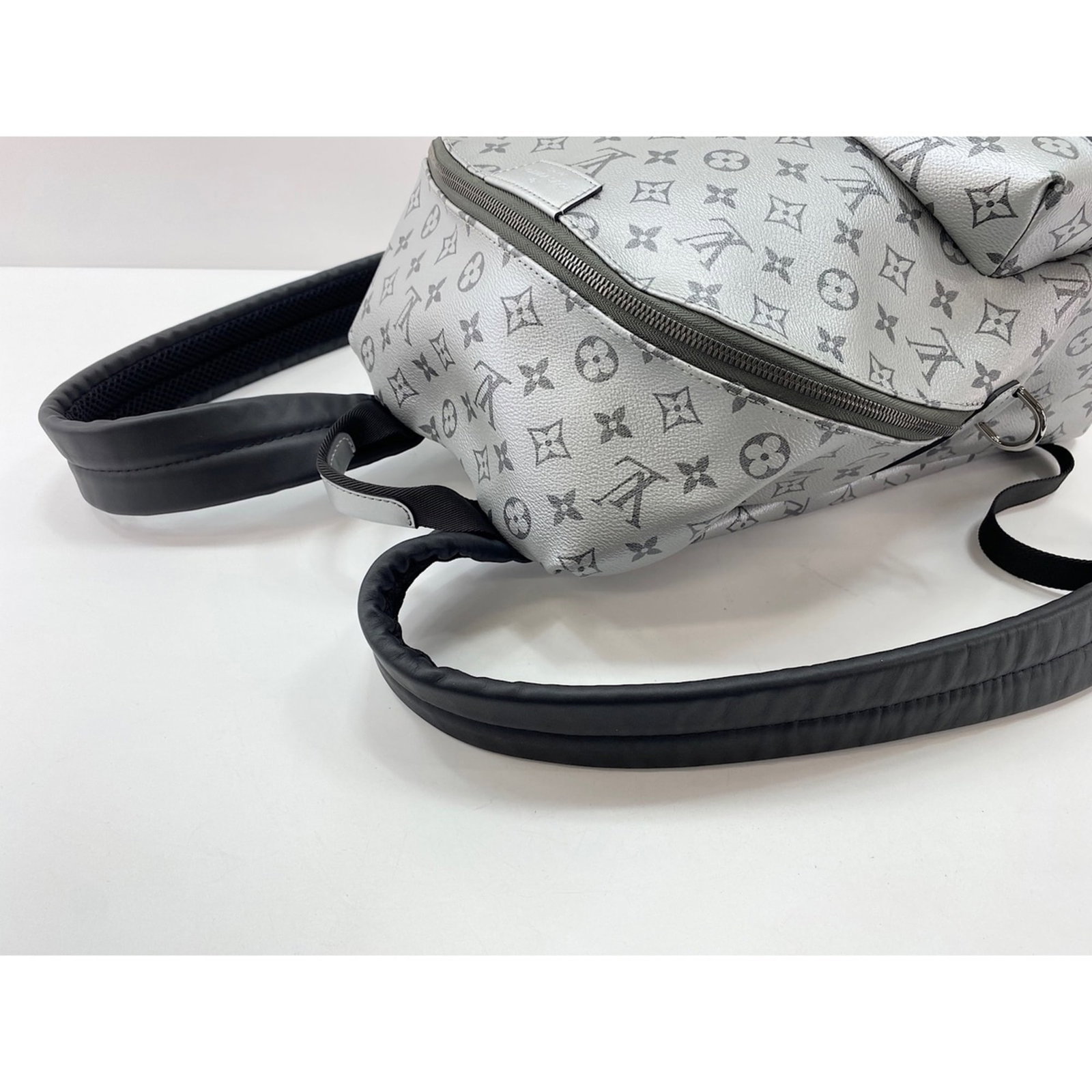 Louis Vuitton Backpack - 9