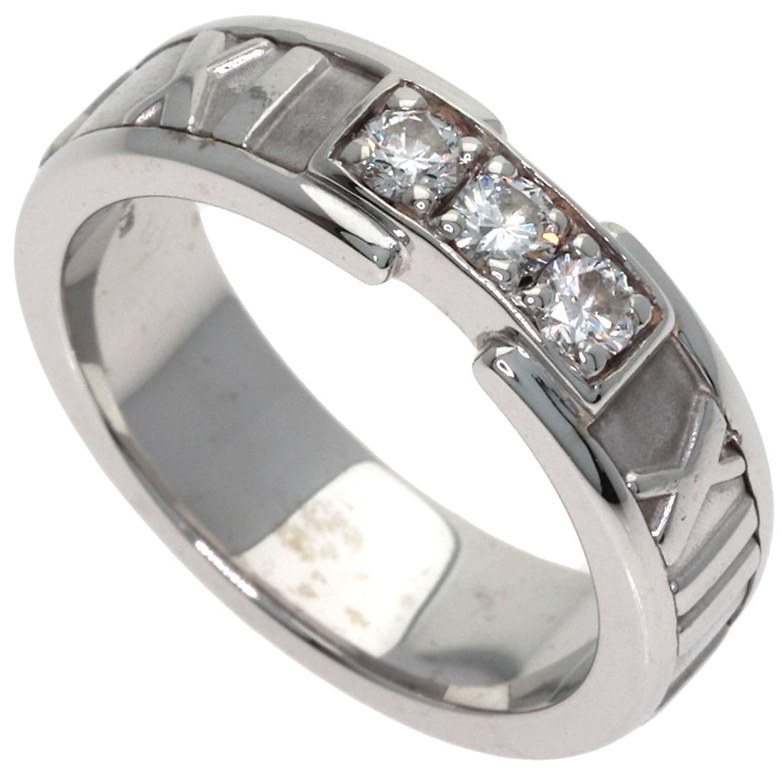 Diamond Ring Tiffany Co. K18 Atlas White Gold: Diamond Ring Tiffany Co. K18 Atlas White Gold K18 Atlas White Gold Diamond Ring from Tiffany & Co. boasts a sleek silver metal exterior and a striking diamond main stone, crafted in premium K18 gold
