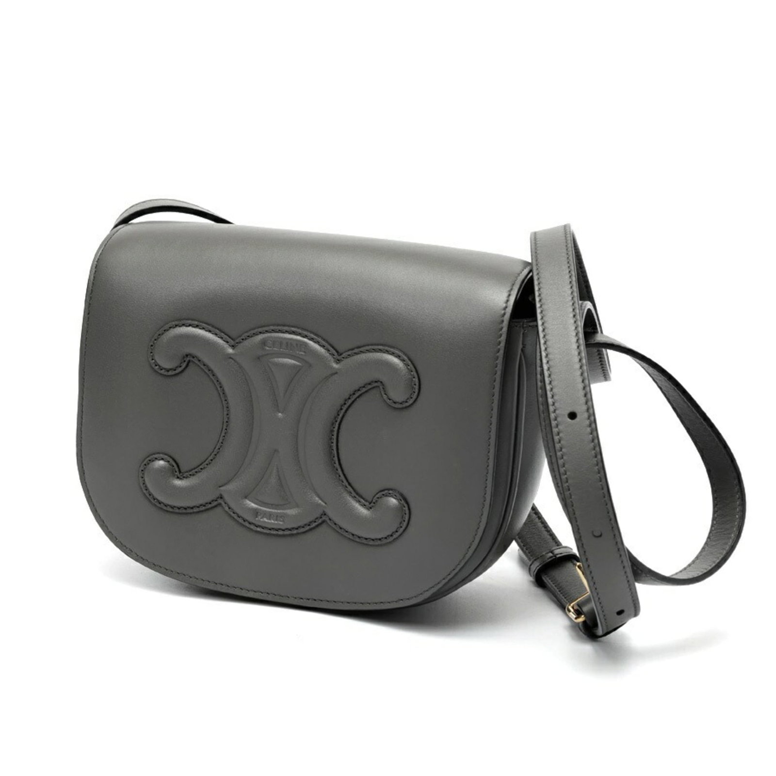 Celine bag leather: Celine bag leather Smooth calf leather from Italy, featuring a classic shoulder bag design with dimensions of 14cm x 17cm x 7cm. This versatile and stylish accessory is crafted from high-quality