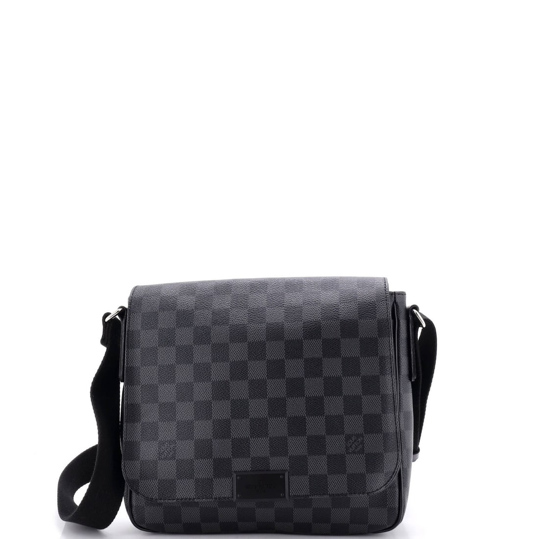 Louis Vuitton District Messenger Bag Damier Graphite PM: Louis Vuitton District Messenger Bag Damier Graphite PM Black Louis Vuitton District Messenger Bag Damier Graphite PM in excellent condition, featuring canvas-coated exterior with scuffs and edge wear