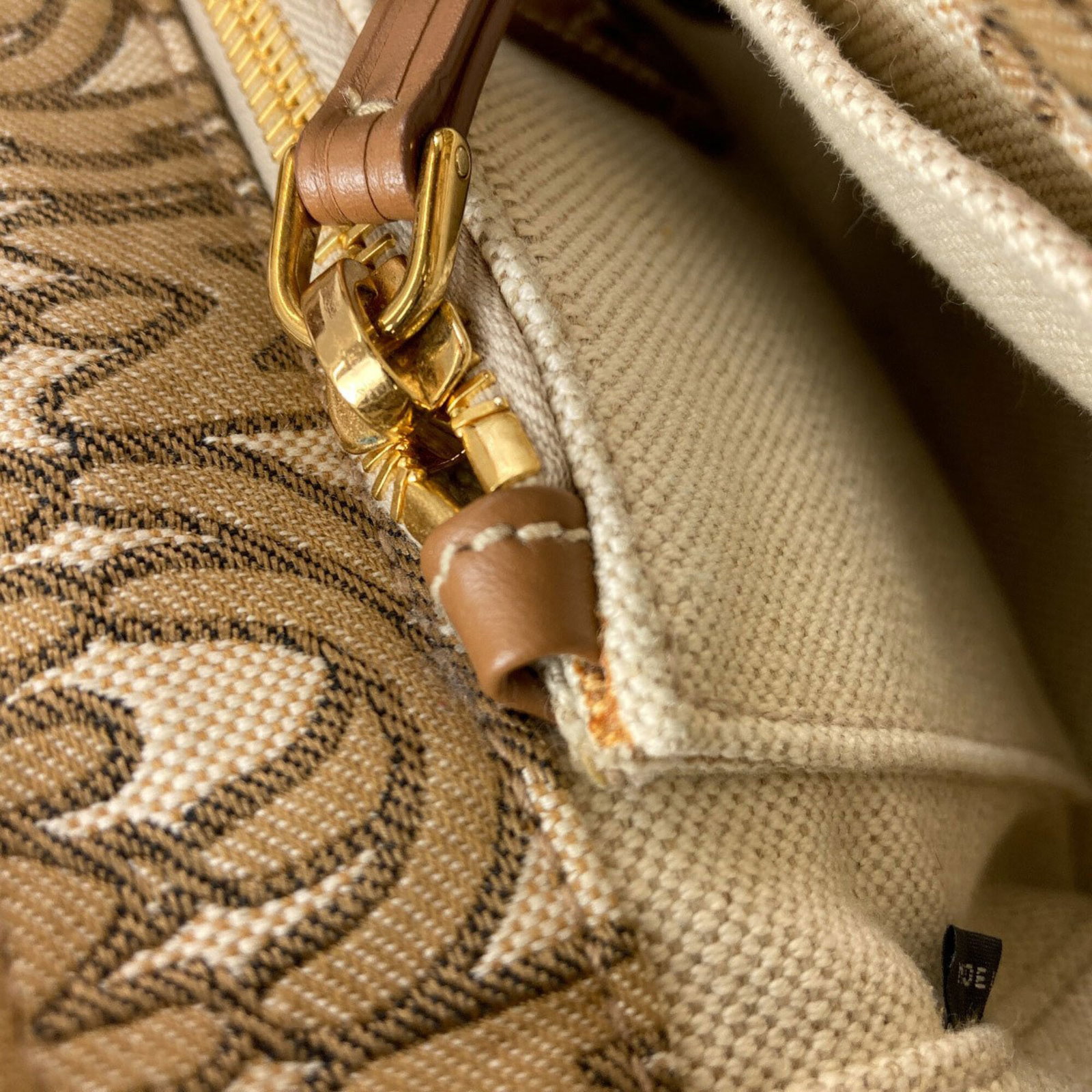 Handbag Canvas - 11