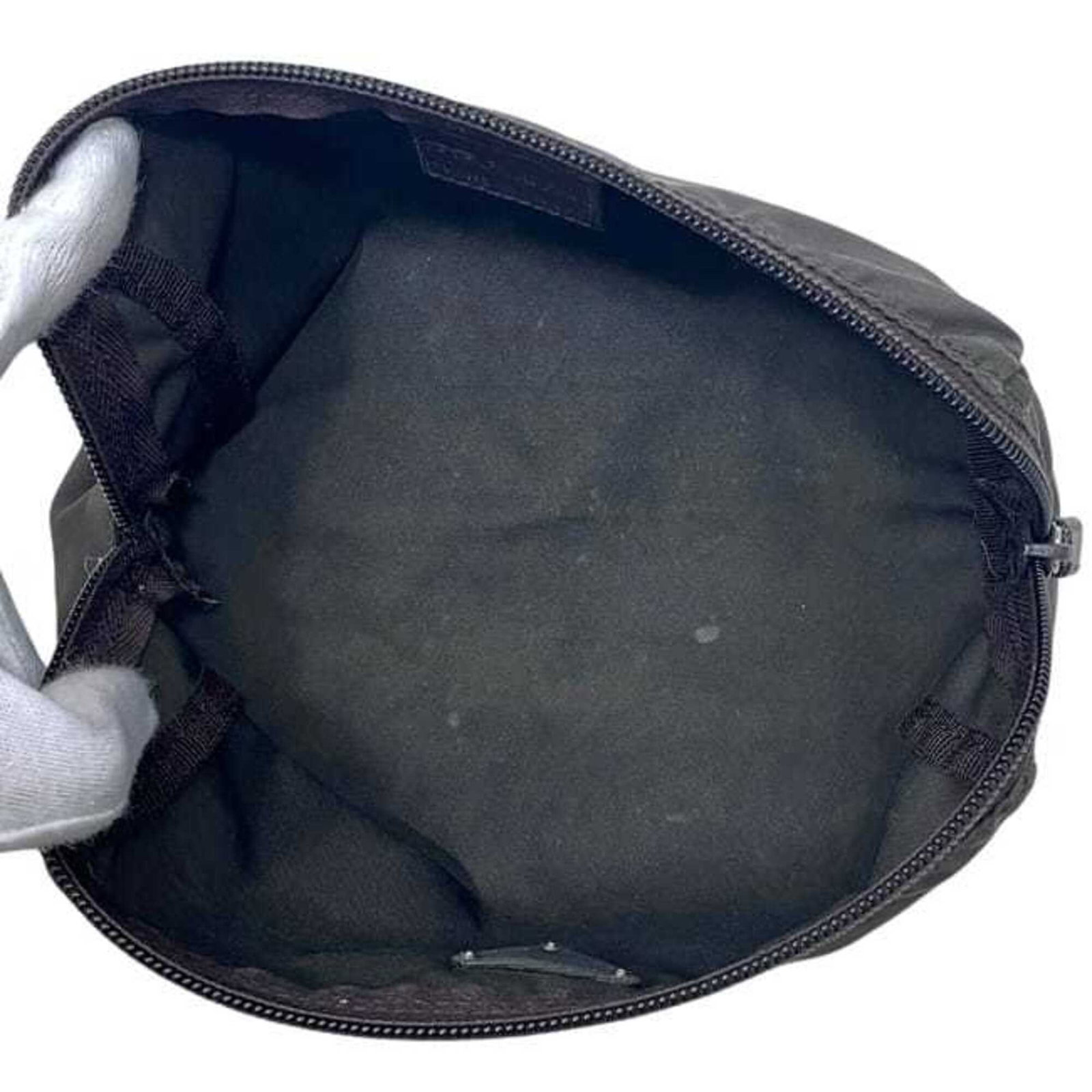 Nylon Pouch Prada - 5
