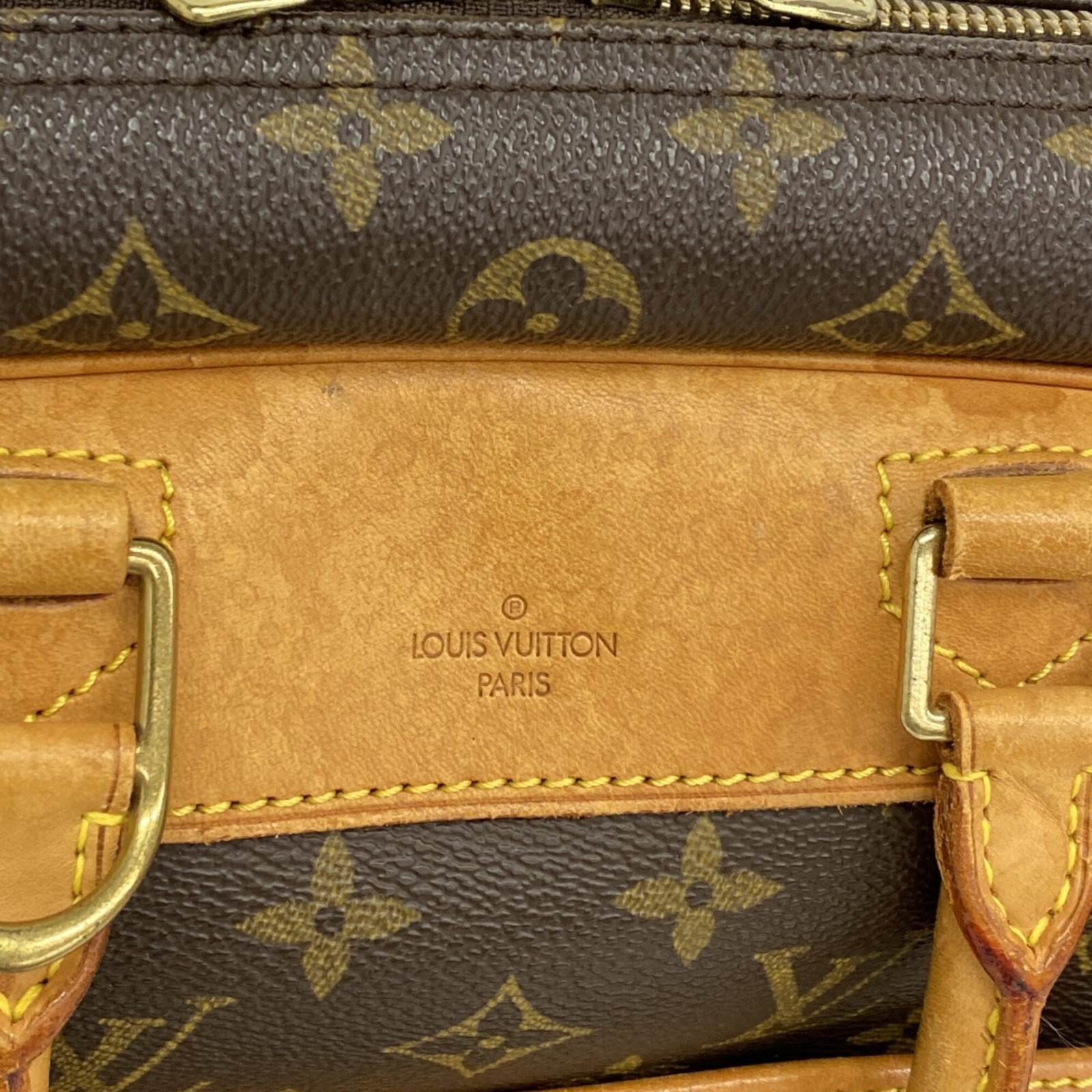 Louis Vuitton Handbag - 10