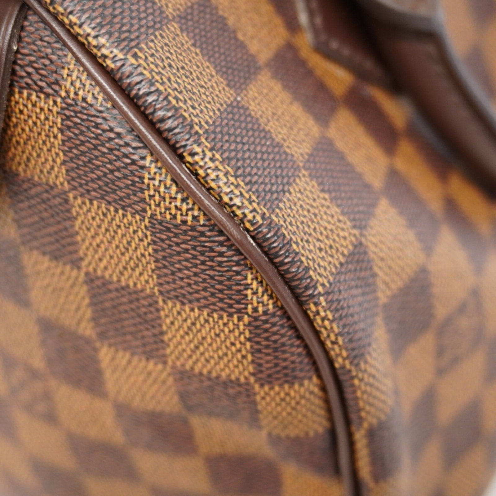 Louis Vuitton Handbag - 7