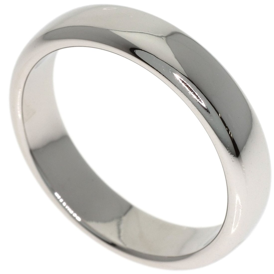 Tiffany Co Platinum Wedding Ring: Tiffany Co Platinum Wedding Ring Platinum Wedding Ring from Tiffany & Co. features a silver metal exterior with a high purity of 950, making it a striking and elegant piece. The ring's platinum