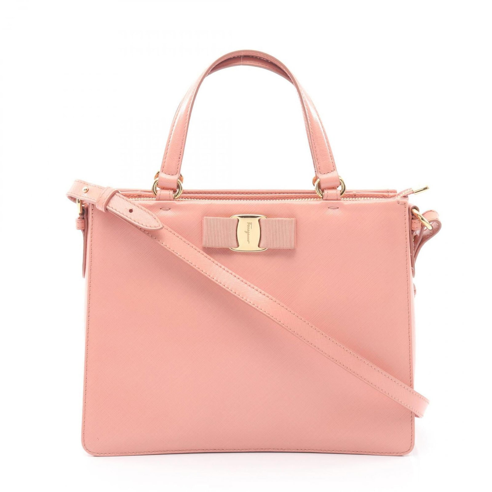 Salvatore Ferragamo Handbag Leather: Salvatore Ferragamo Handbag Leather Pink Salvatore Ferragamo Handbag with Leather Material, Measuring 20cm x 26cm x 5cm. This handbag features a distinctive pink leather color and a compact size, maki