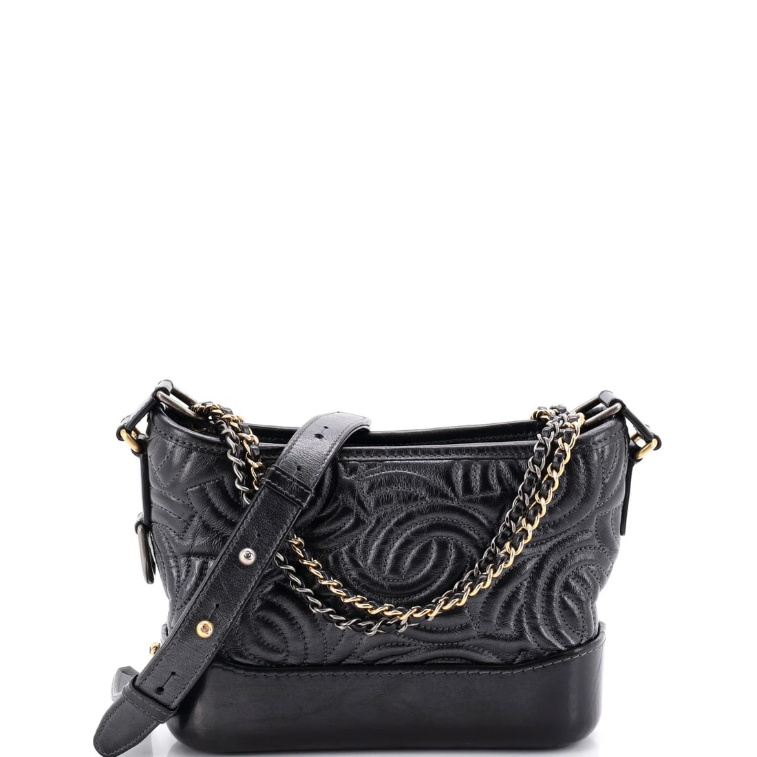 CC Calfskin Small Hobo Stitched Chanel Gabrielle: CC Calfskin Small Hobo Stitched Chanel Gabrielle Small, stylish CC Calfskin Small Hobo Stitched Chanel Gabrielle in black leather exterior. This CC-stitched design adds a touch of classic elegance to 