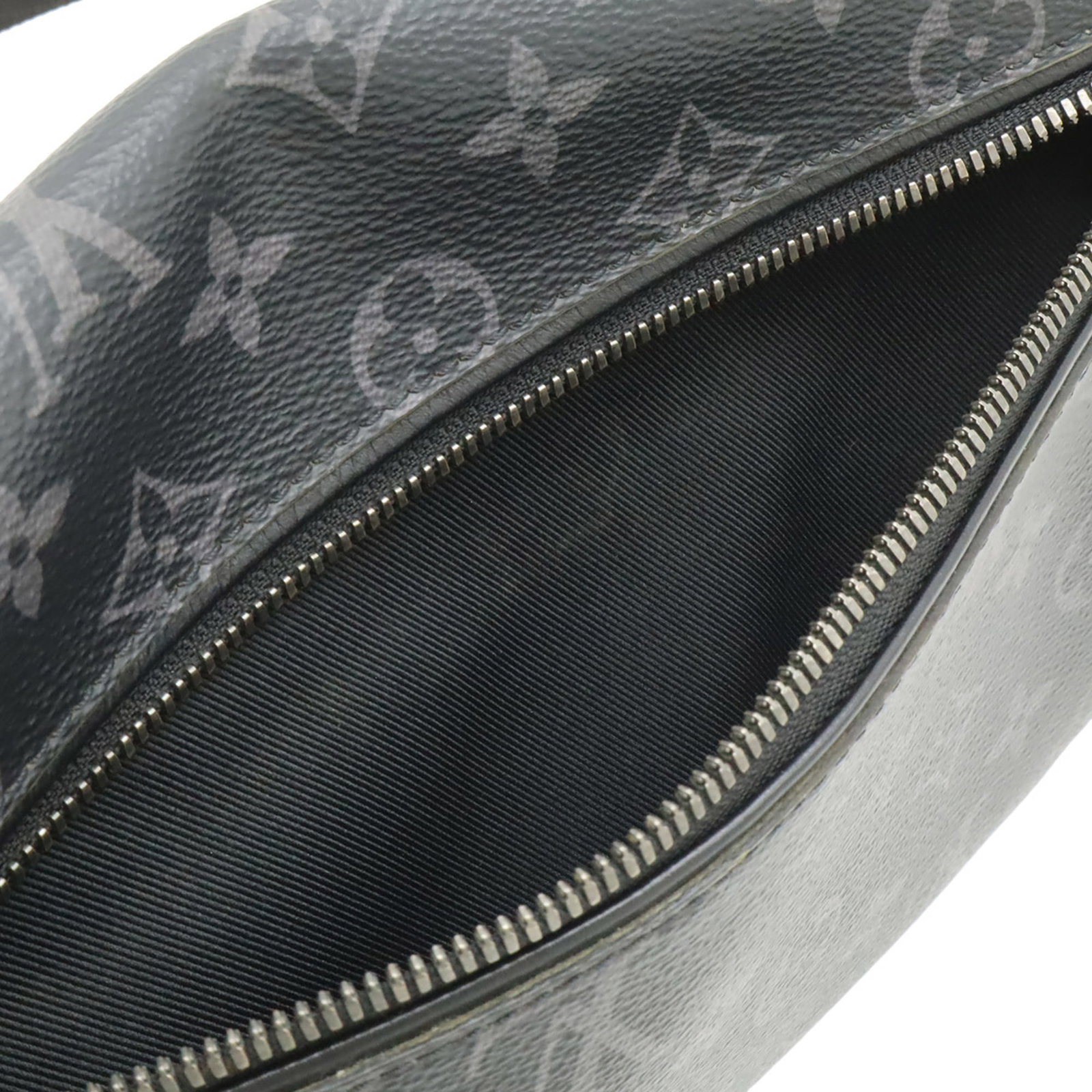 Eclipse Leather Monogram Vuitton Fanny Pack - 9