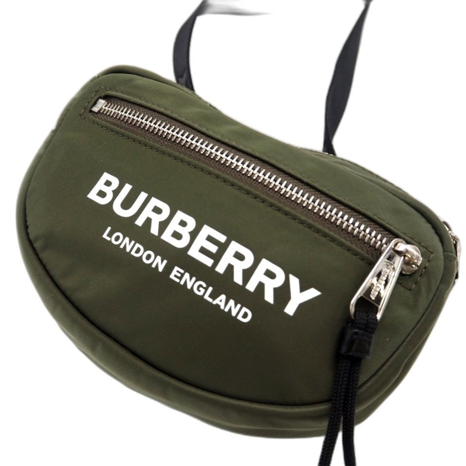 Fanny Pack Nylon Burberry: Fanny Pack Nylon Burberry Black, Khaki, and White Fanny Packs Made from Durable Nylon. The Burberry 8014524 features a classic design with a zipper closure and outer pocket, perfect for carrying essen