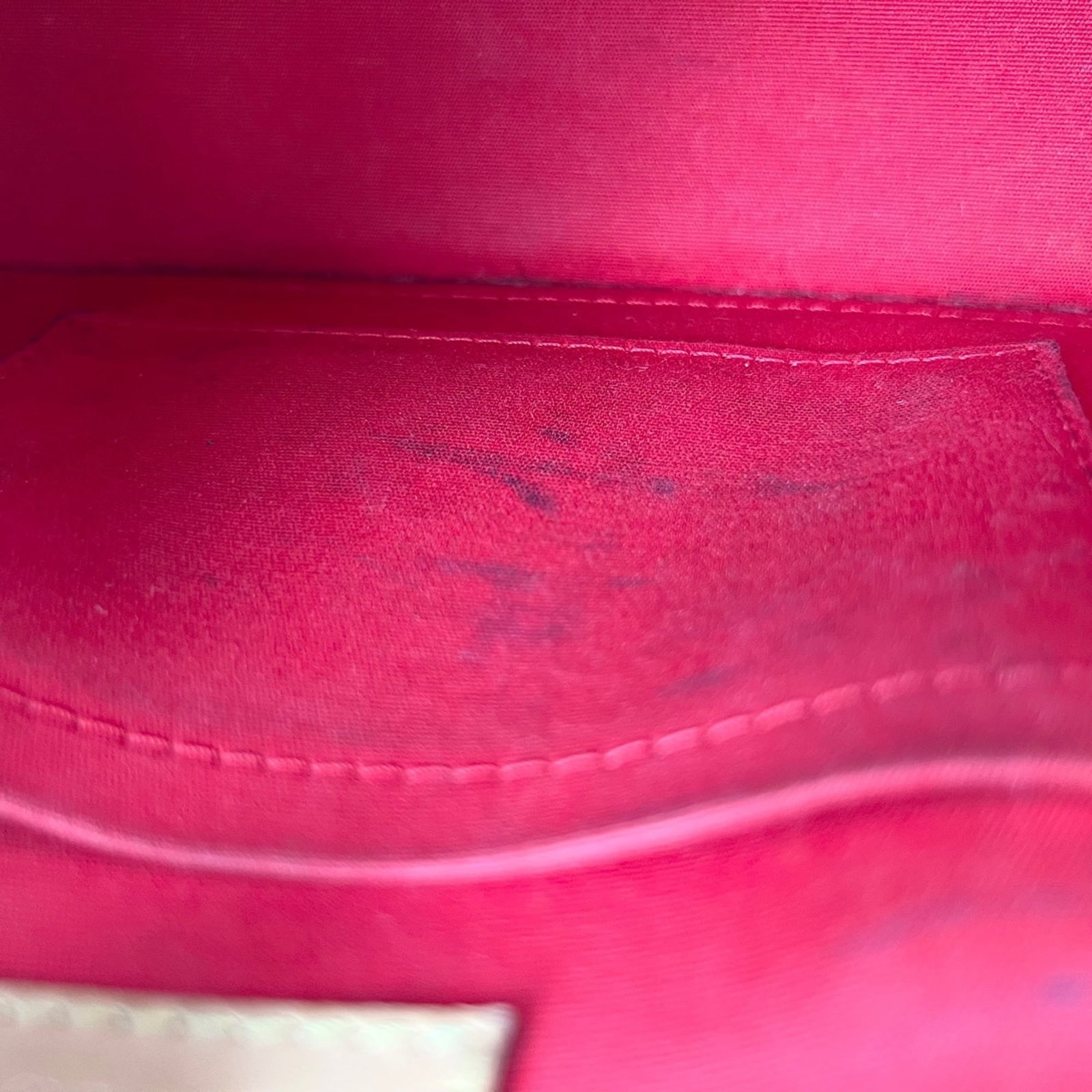 Louis Vuitton Handbag - 12