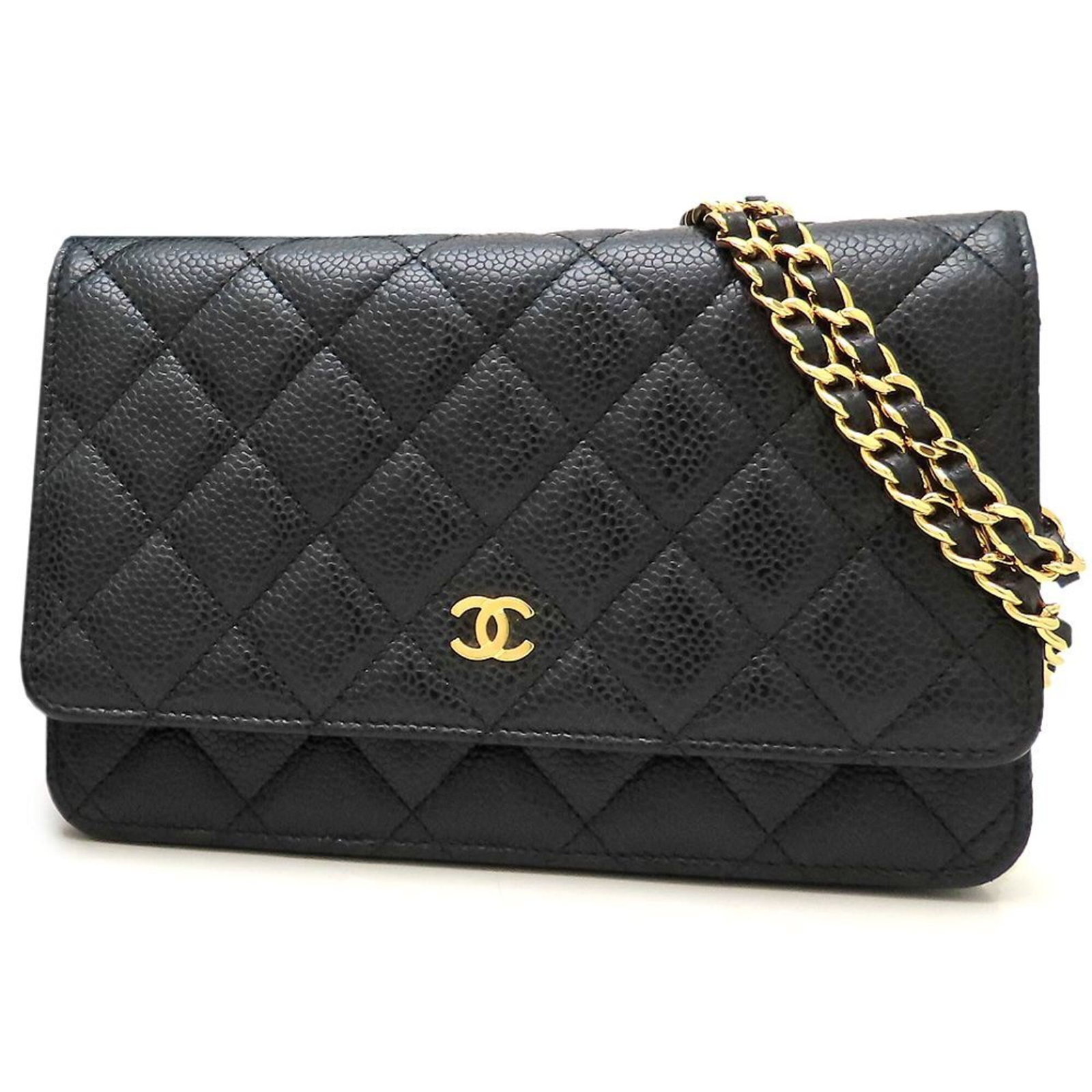 Chanel Chain/ Shoulder Wallet Grained Calfskin: Chanel Chain/ Shoulder Wallet Grained Calfskin Chain/Shoulder wallet in black grained calfskin with a 1.3m chain strap, perfect for everyday use. This stylish accessory features a sleek design and