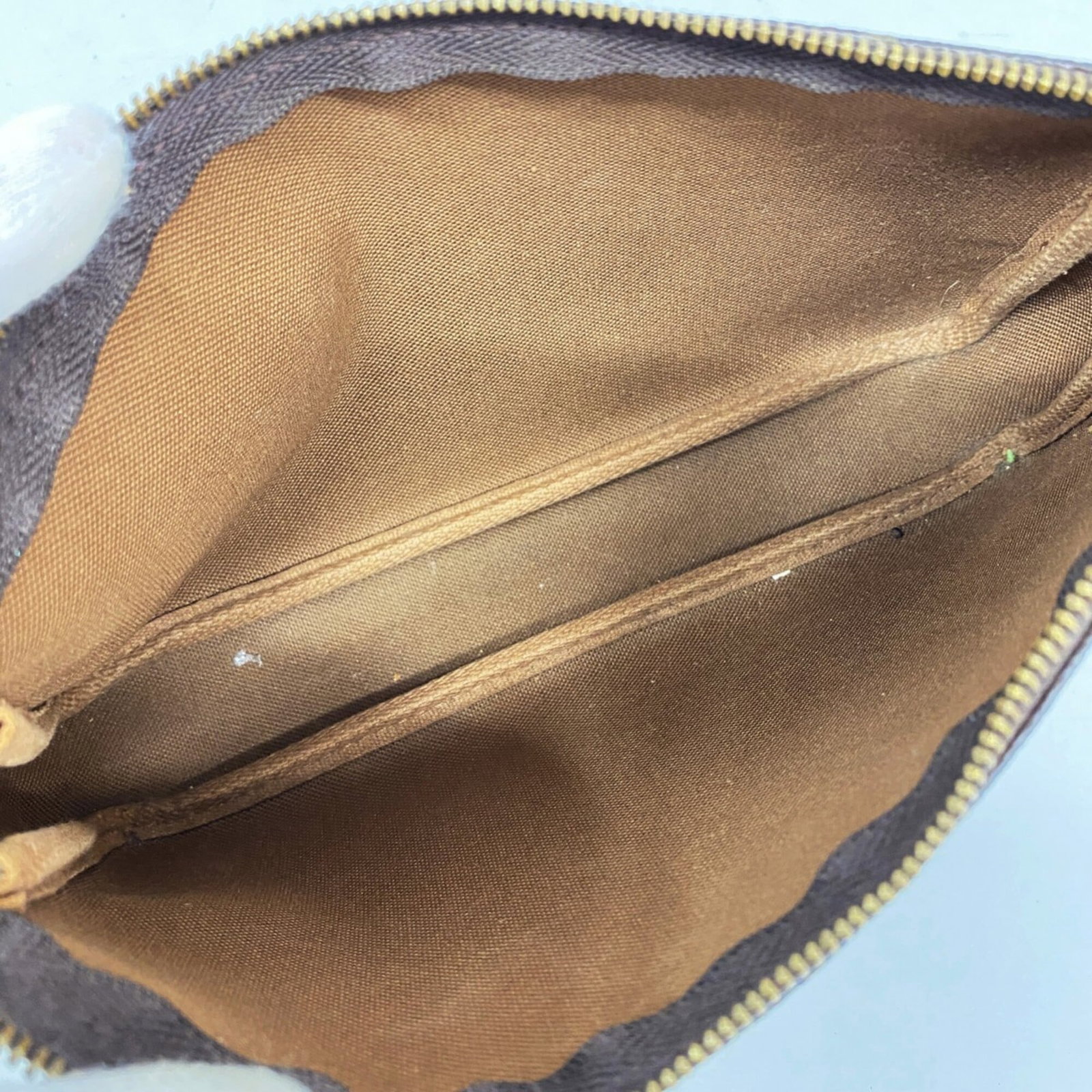 Vuitton Pouch Louis - 4
