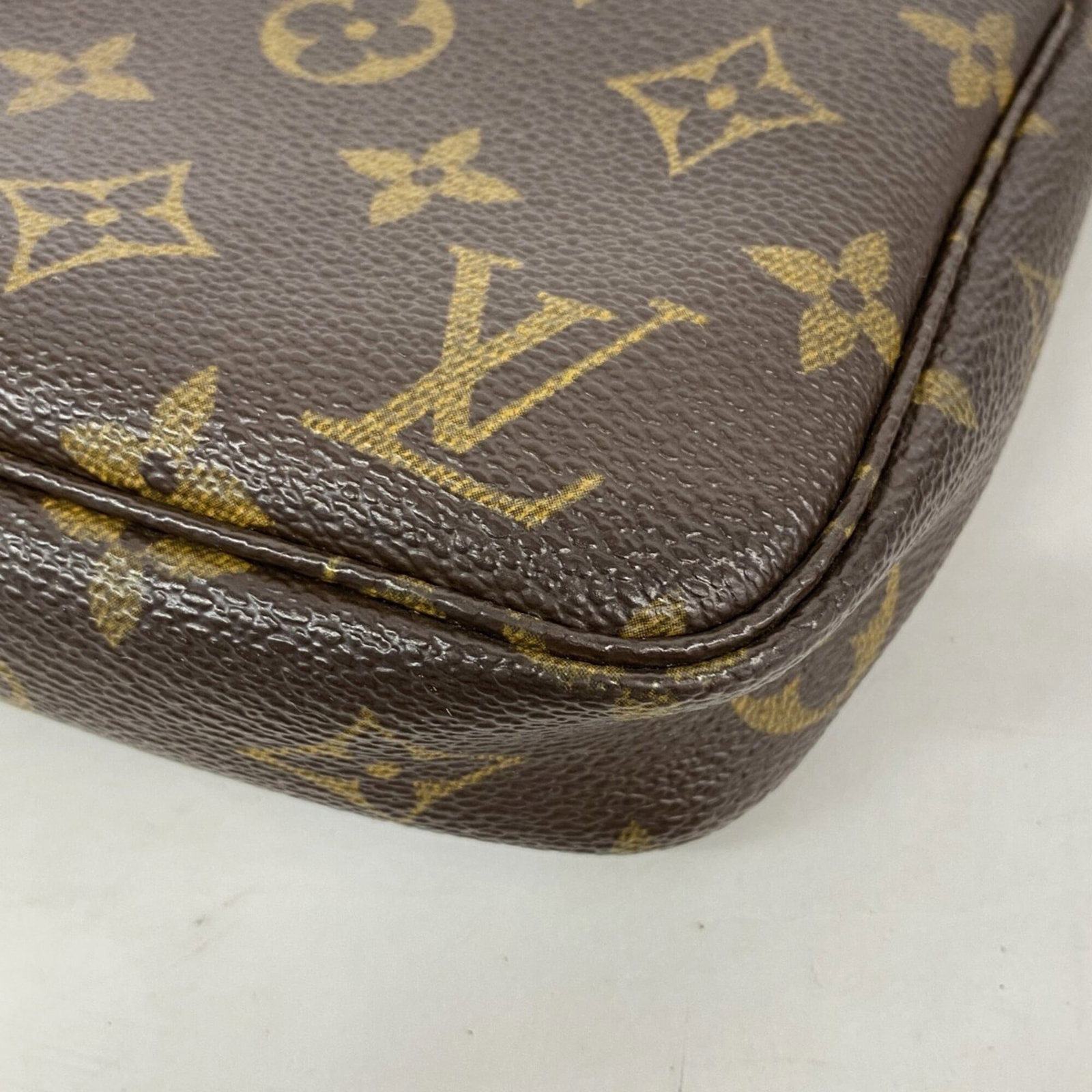 Vuitton Pouch Louis - 6