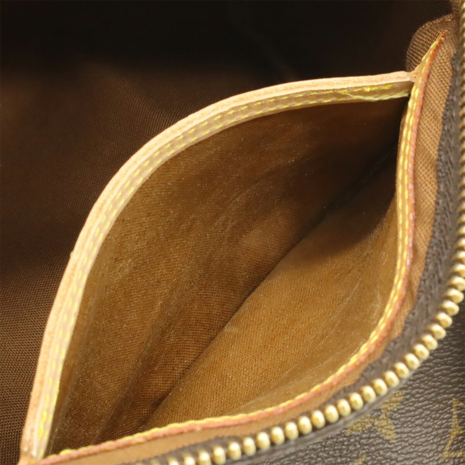 Louis Vuitton Handbag Monogram - 8
