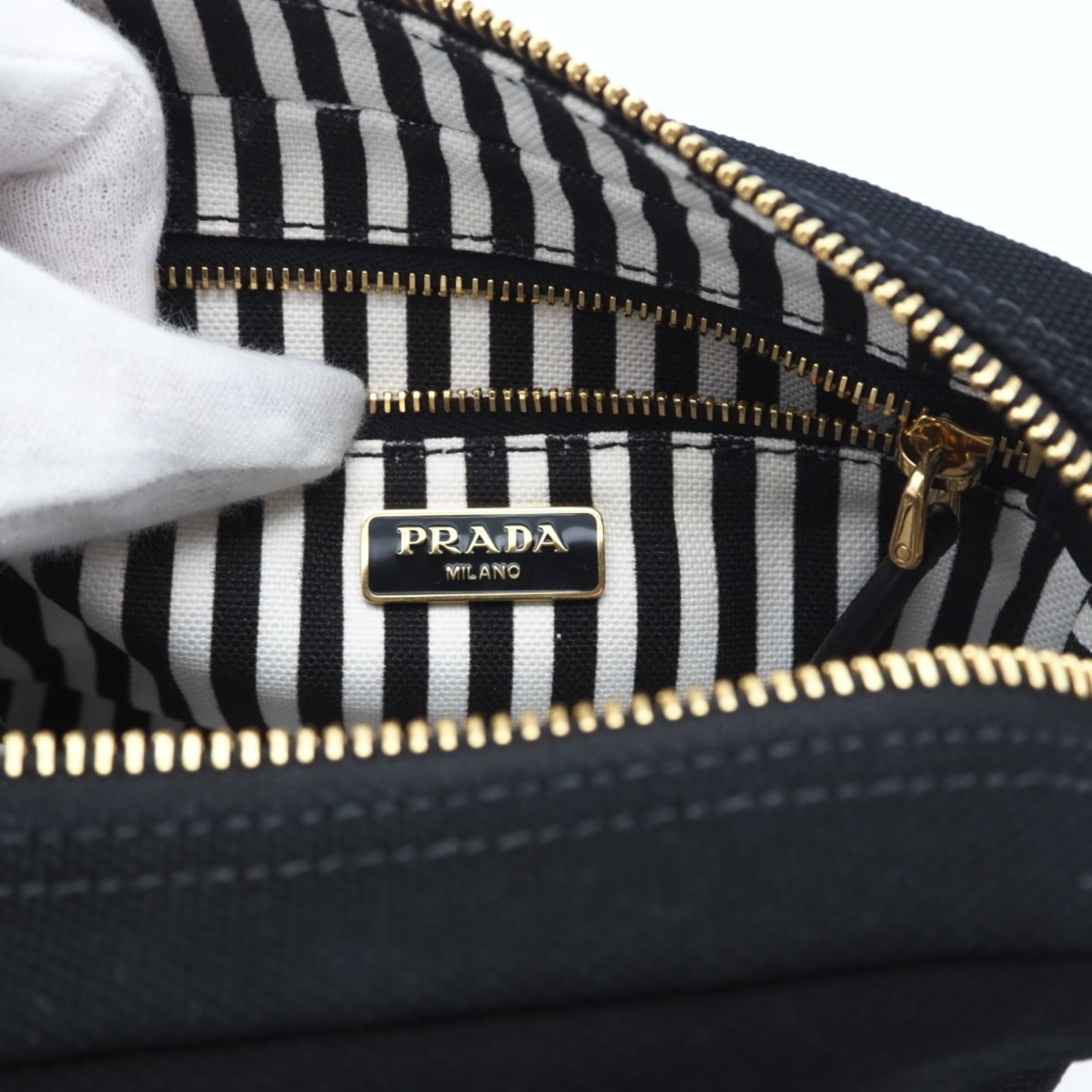 Canvas Pouch Prada - 10