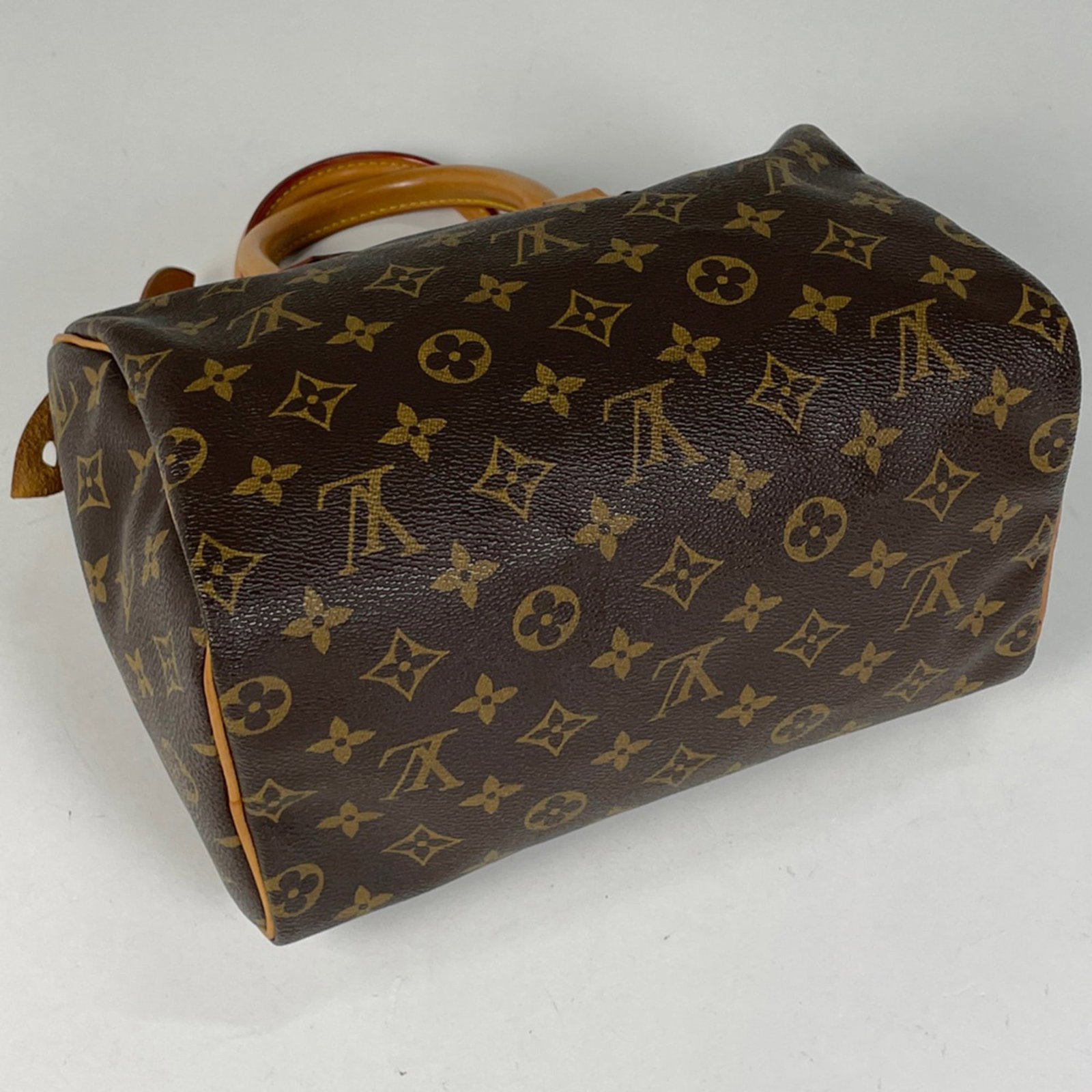 Louis Vuitton Handbag Monogram - 2