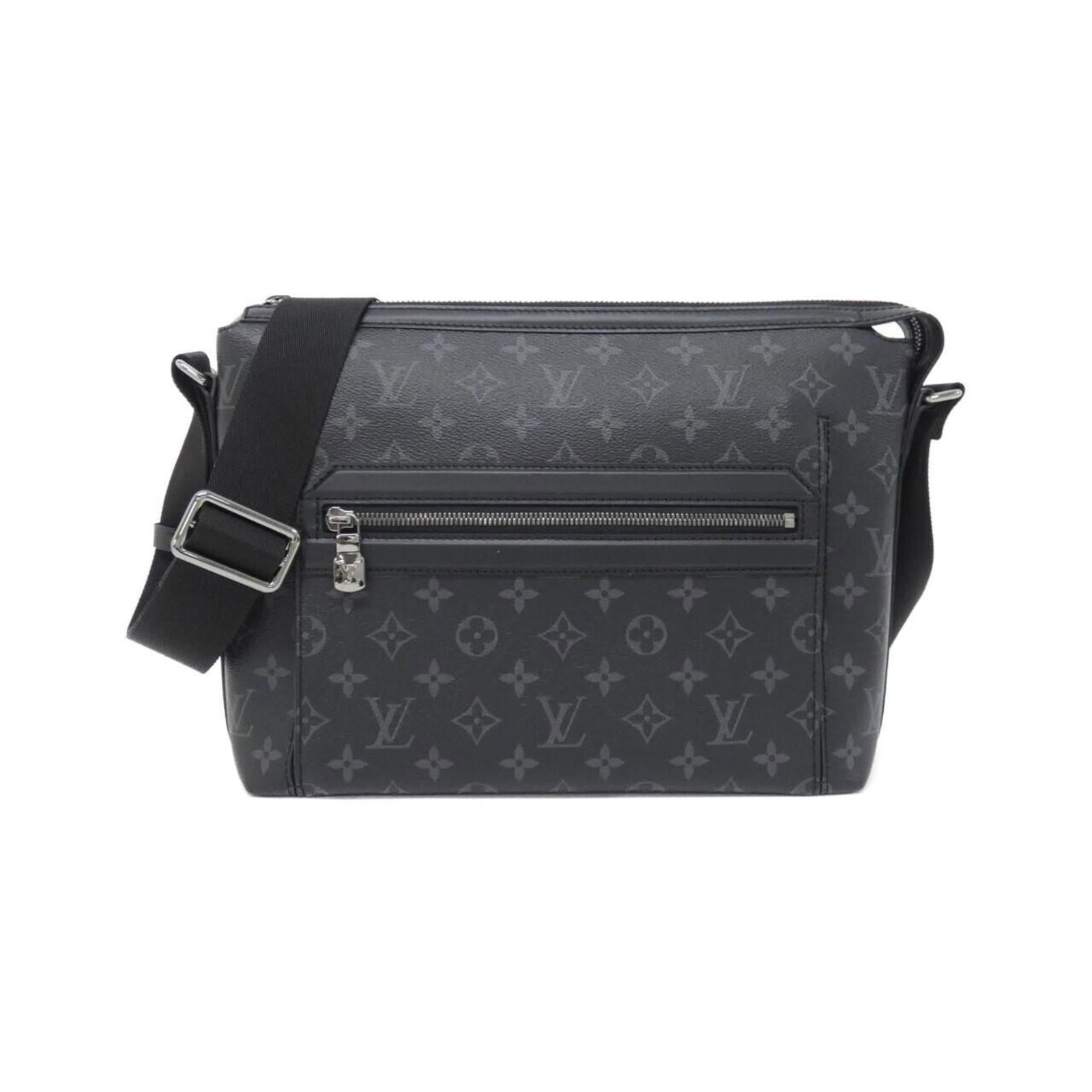 Shoulder bag coated canvas by Louis Vuitton: Shoulder bag coated canvas by Louis Vuitton Coated canvas by Louis Vuitton, featuring the iconic design and signature black color. This shoulder bag measures 26cm x 30cm x 10cm, making it a stylish