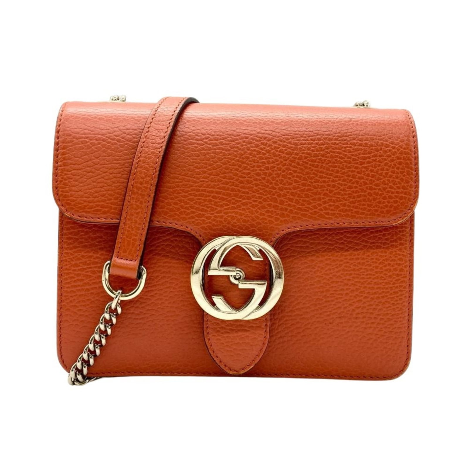 Gucci Shoulder Bag Leather: Gucci Shoulder Bag Leather This Gucci Interlocking G shoulder bag features vibrant orange leather and gold hardware, showcasing the iconic brand's signature style. With an adjustable strap and open