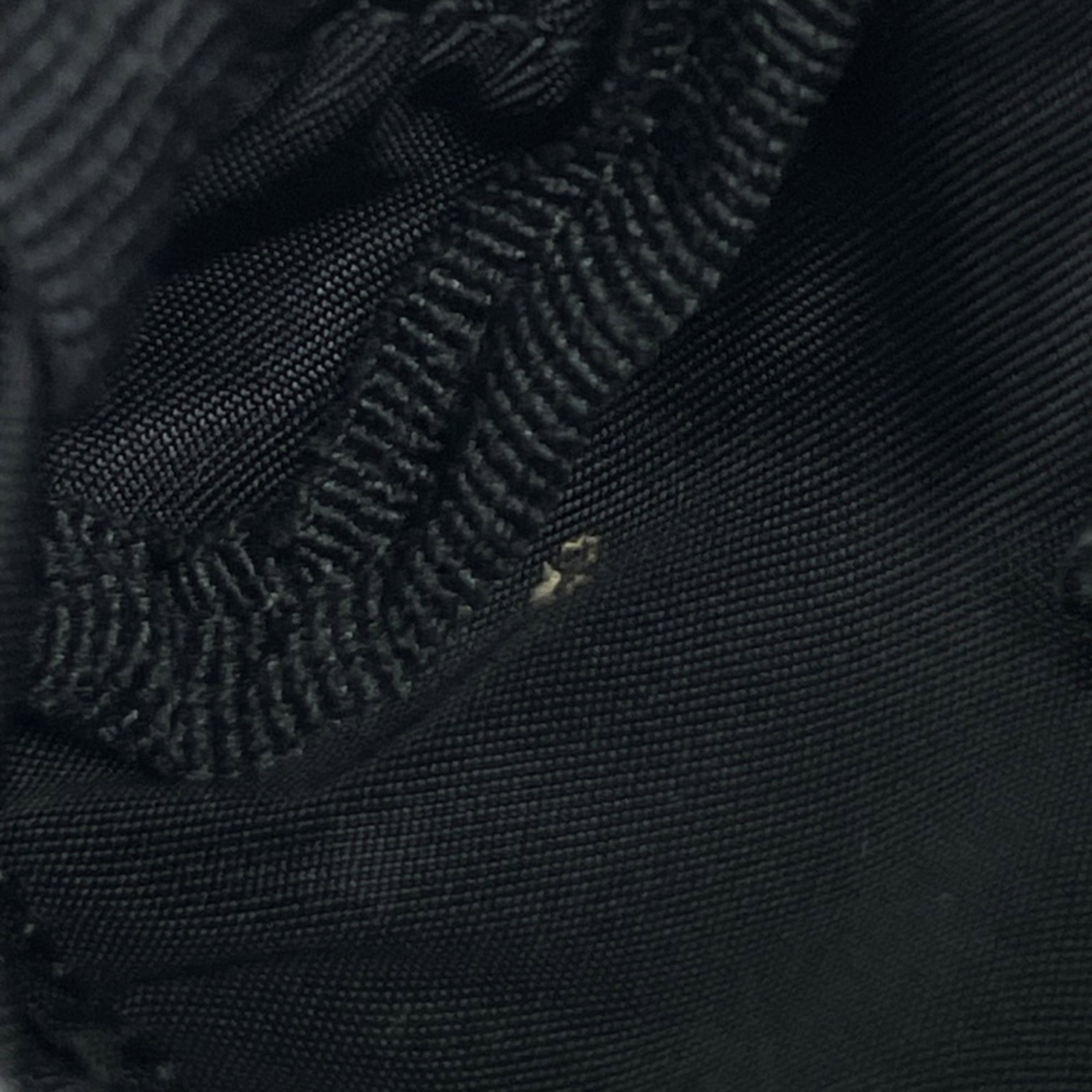Nylon Pouch Prada - 4