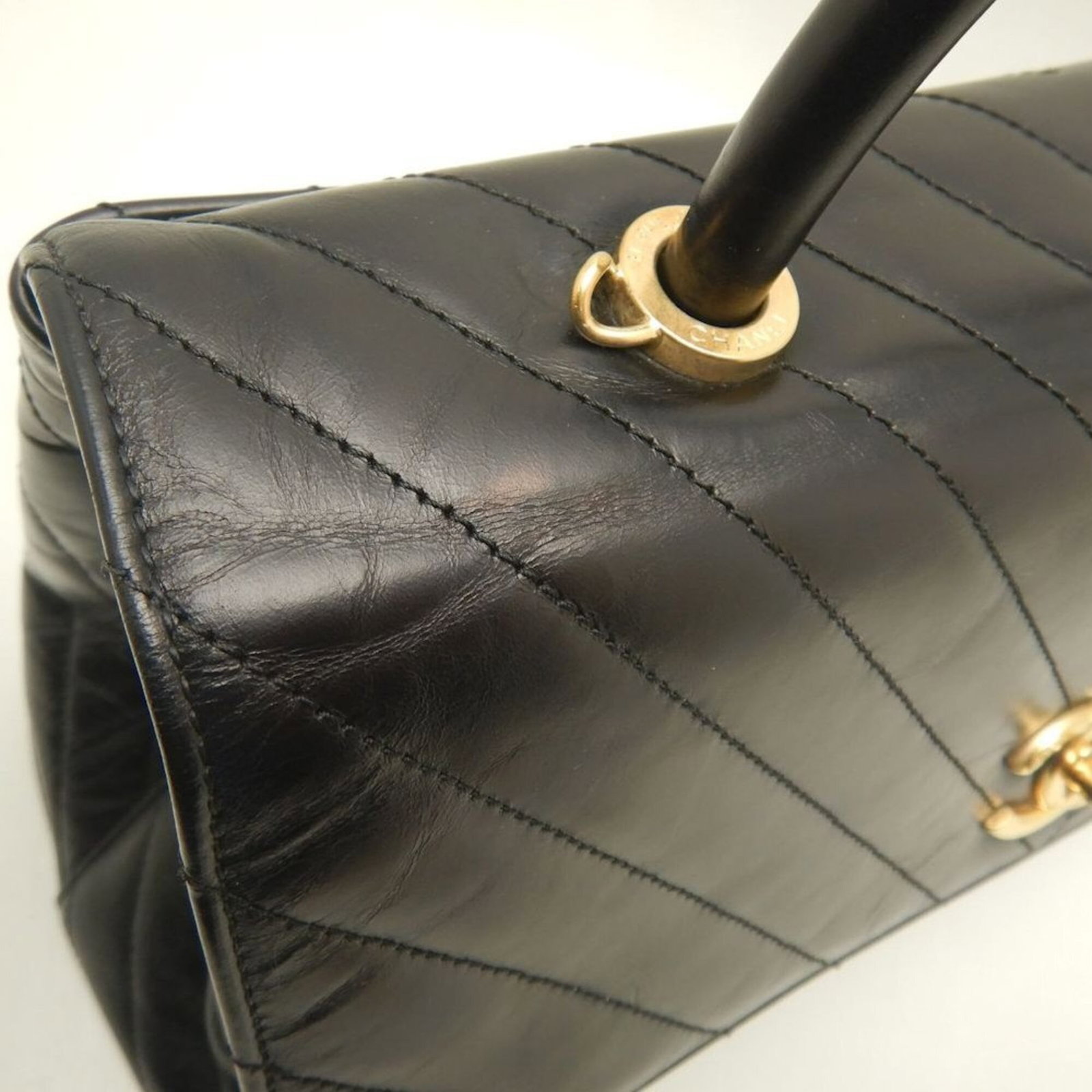 Leather Handbag Chanel - 15