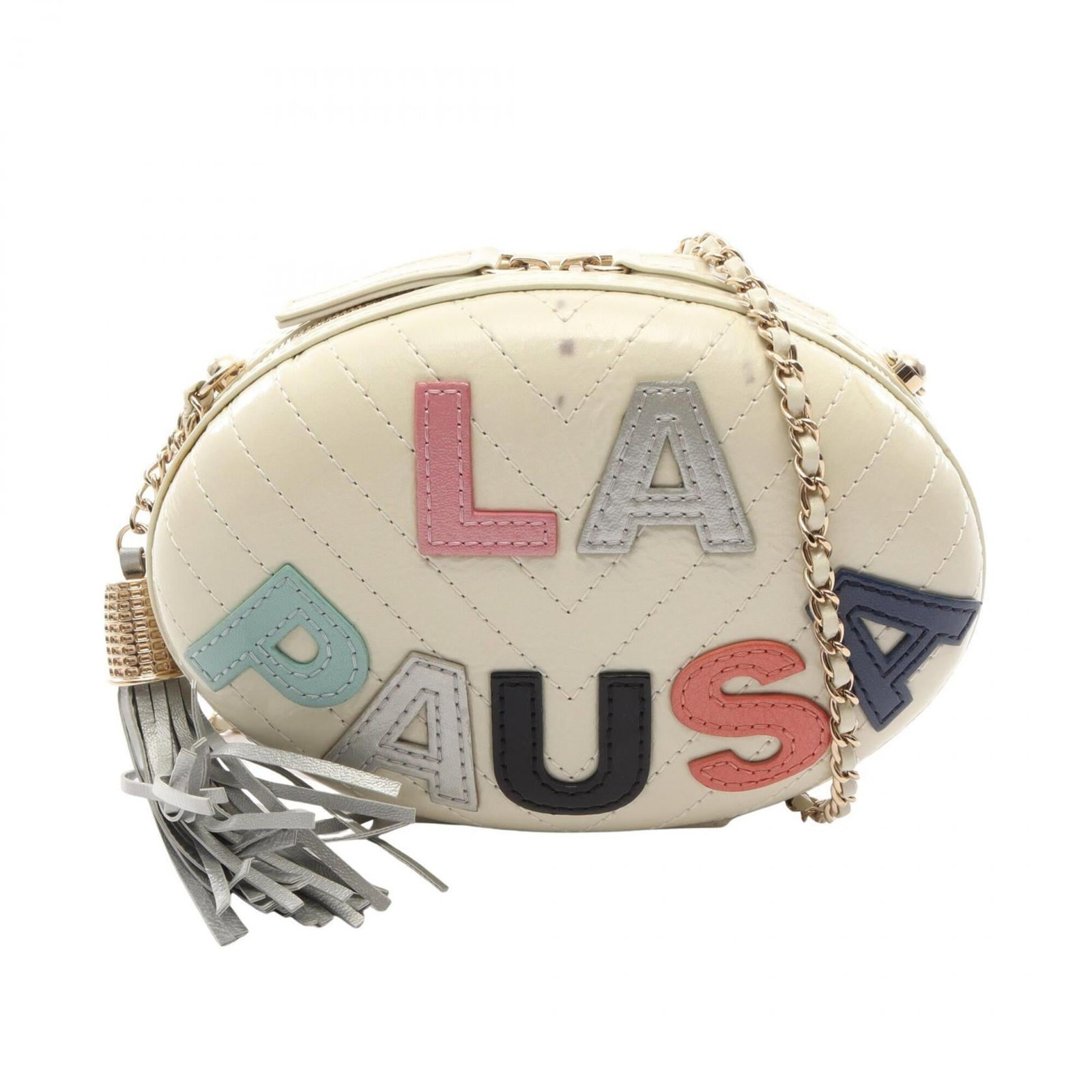 Shoulder Bag Leather Chanel: Shoulder Bag Leather Chanel This beige, multi-color leather shoulder bag from Chanel features a classic design with a timeless aesthetic. Measuring 12cm x 18cm x 3.5cm, it offers a compact and stylish