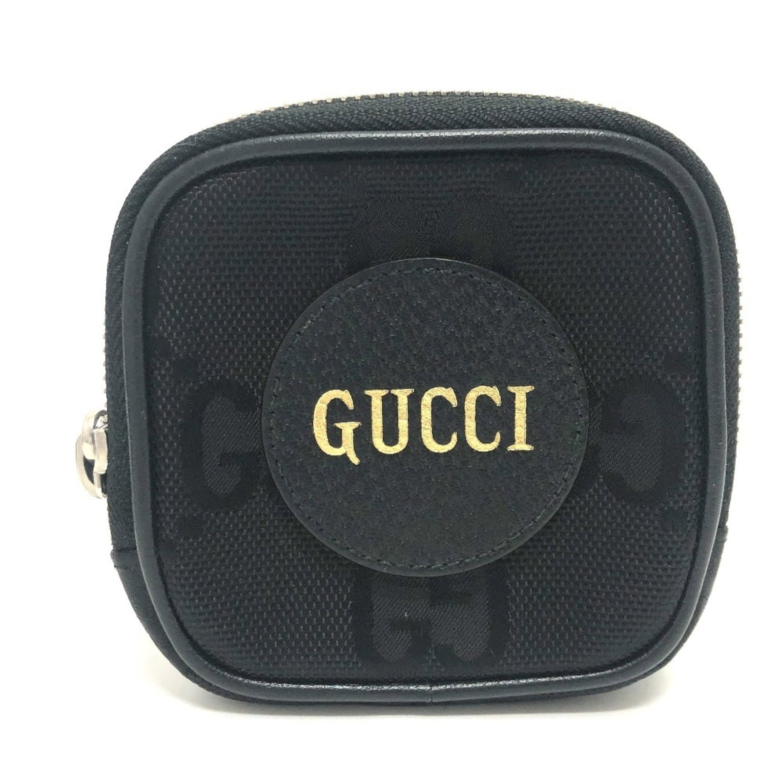 Gucci canvas coin purse case: Gucci canvas coin purse case Gucci canvas coin purse case in black, featuring the iconic GG canvas material and a sleek design. This compact accessory measures 11cm x 11cm x 2cm and comes with a dust 