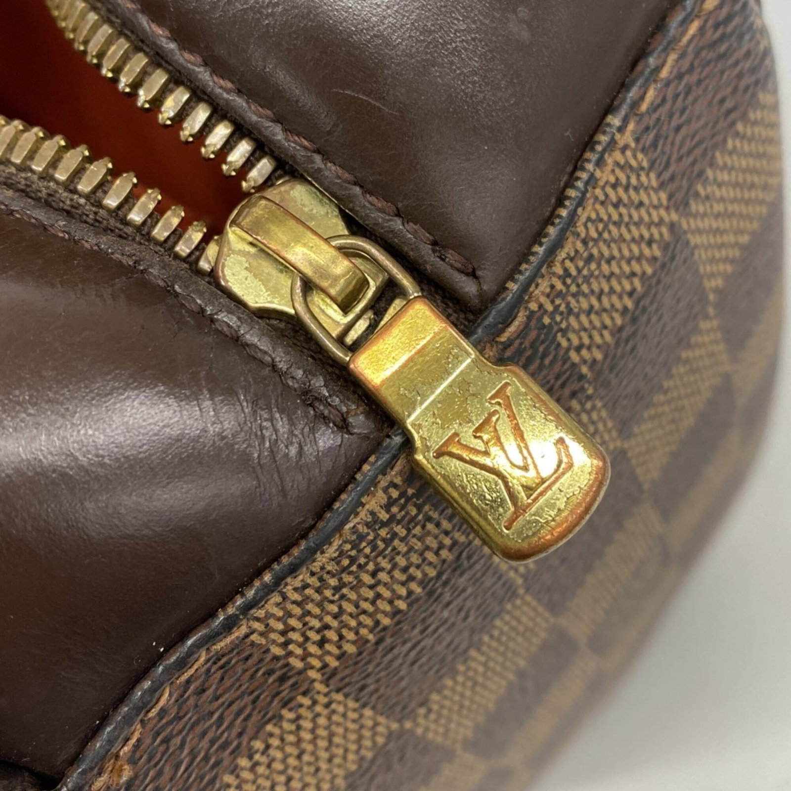Louis Vuitton Handbag - 7