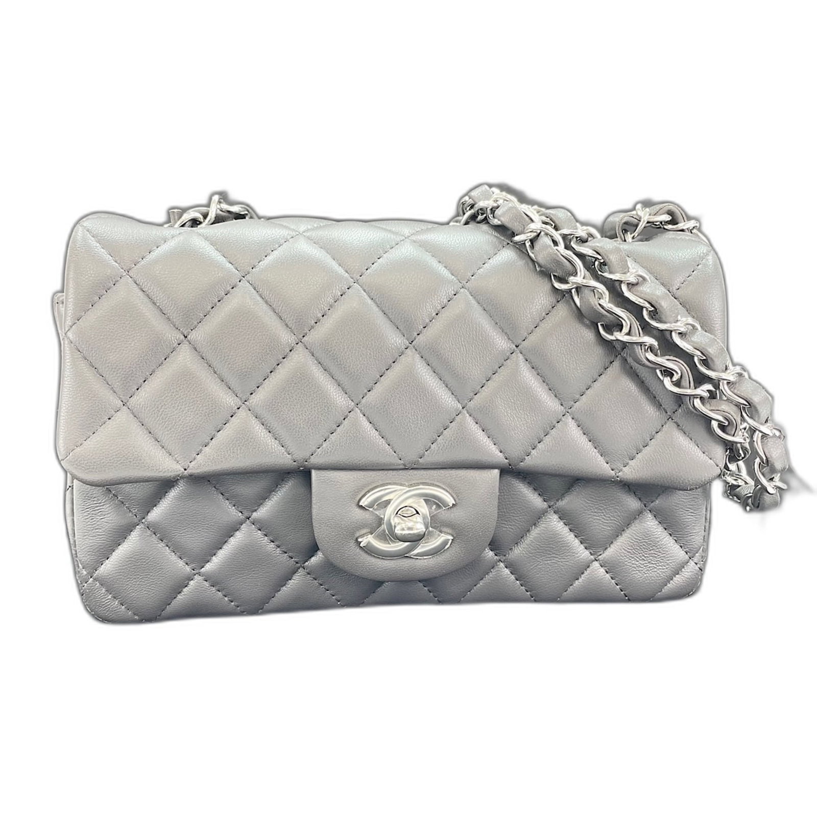 Shoulder Bag Leather Chanel: Shoulder Bag Leather Chanel This luxurious shoulder bag features high-quality lambskin leather in a sleek gray color. With its classic design and timeless style, it's perfect for everyday use. Measuri