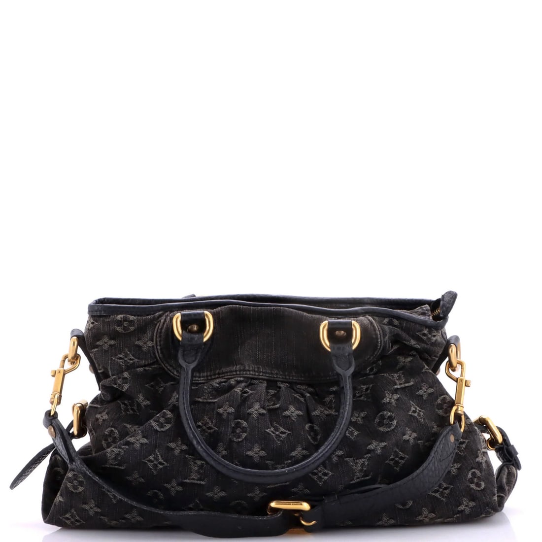 Handbag Denim Cabby Neo GM Vuitton Louis: Handbag Denim Cabby Neo GM Vuitton Louis Heavy edge wear, scuffs, and creases adorn the exterior of this Louis Vuitton Neo Cabby Handbag Denim GM, giving it a worn-in look. The interior features