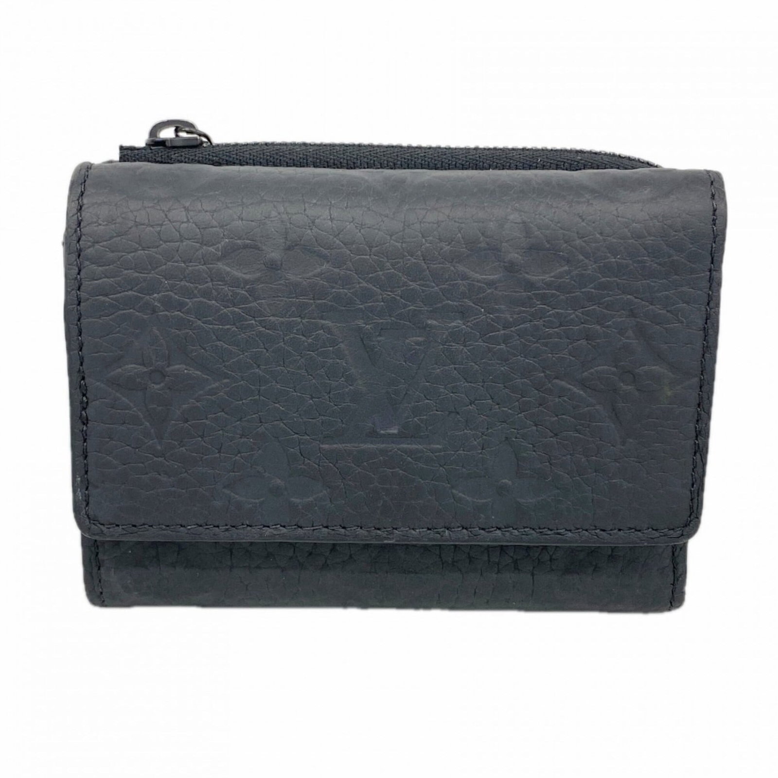 Louis Vuitton Wallet (Tri-Fold): Louis Vuitton Wallet (Tri-Fold) The Louis Vuitton tri-fold wallet boasts sleek, sophisticated design with clean lines and classic style. Made from high-quality materials, its compact size (8cm x 11cm