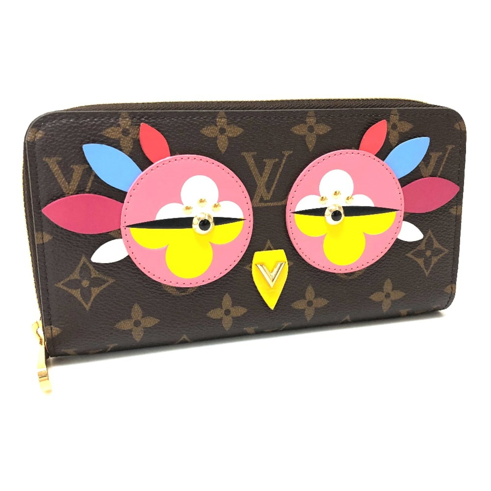 Louis Vuitton Wallet Long Bi Fold Other: Louis Vuitton Wallet Long Bi Fold Other Brown Louis Vuitton Long Bi Fold Wallet. Made from other materials, this bi-fold wallet measures 19.5cm x 10.5cm and has a signature on it. The classic design
