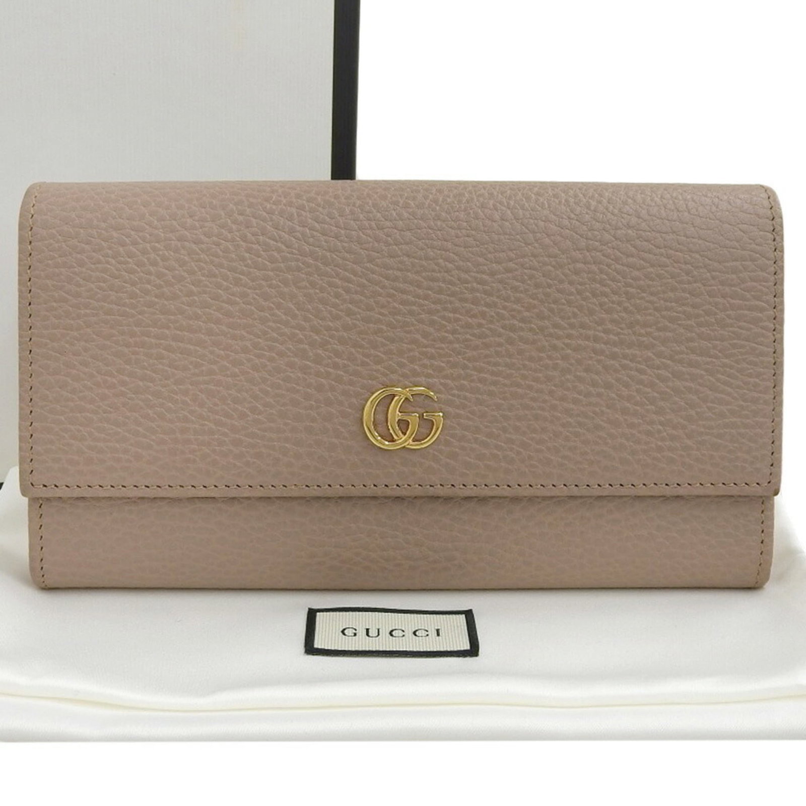 Coin purse leather case: Coin purse leather case This Gucci leather coin purse case features a classic design with clean lines and a timeless beige color. Made from high-quality leather, it measures 10.5cm x 19cm x 2.5cm and 
