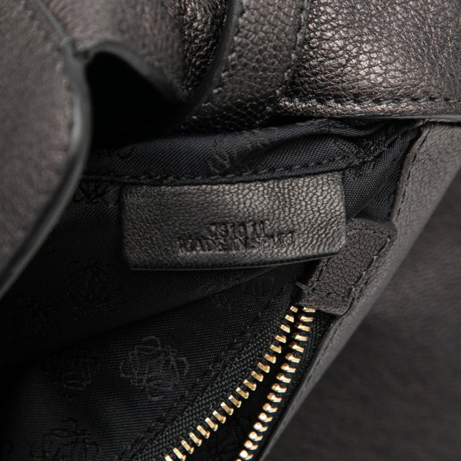 Loewe Handbag Leather - 6