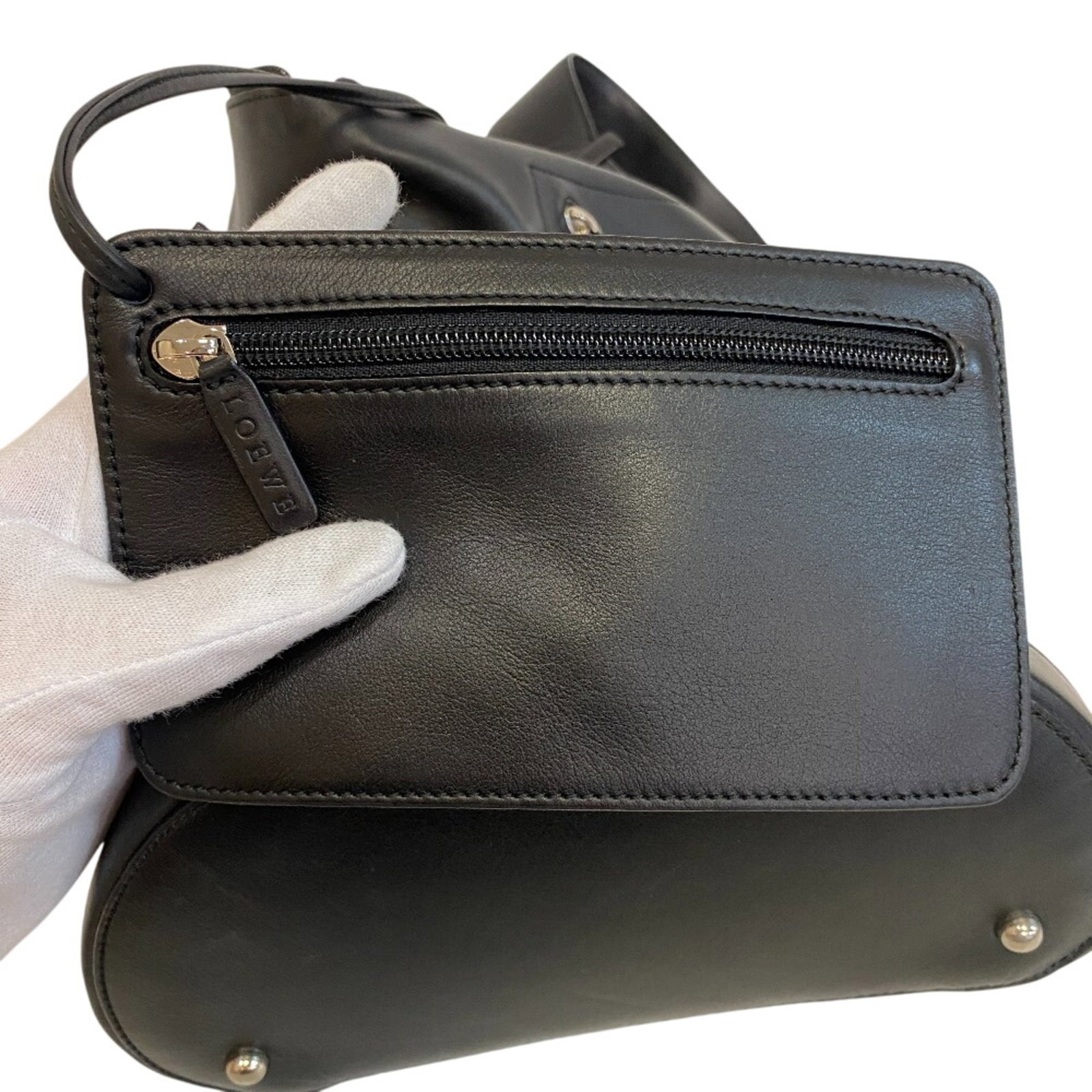 Loewe Handbag Pouch Leather - 11
