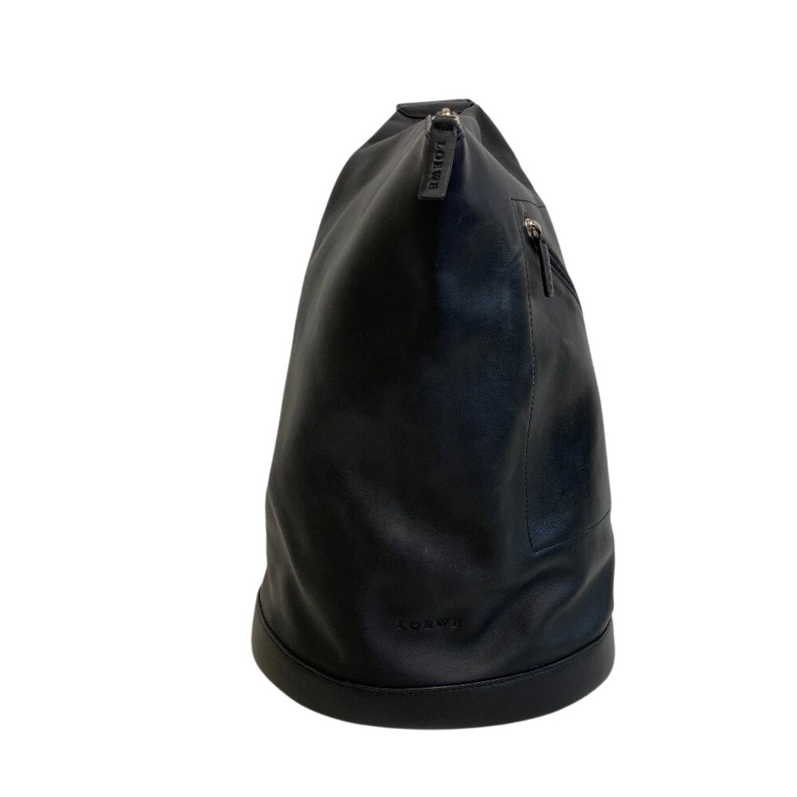 Loewe Handbag Pouch Leather: Loewe Handbag Pouch Leather Black Loewe Handbag Pouch Leather, measuring 39cm x 24cm x 12cm, offers a sleek and refined design. Crafted from high-quality leather, its classic shape and timeless style