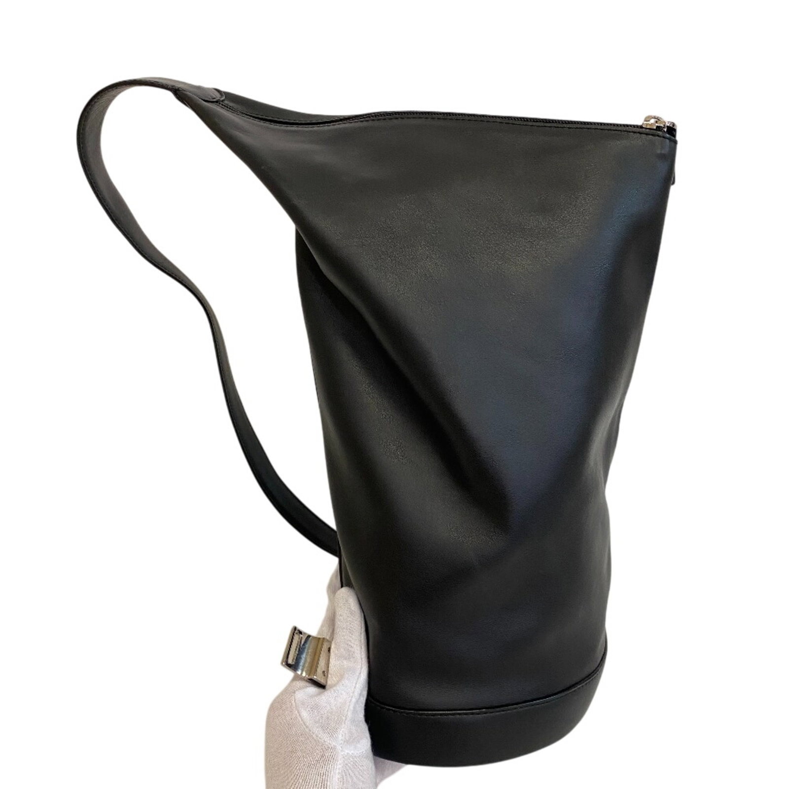 Loewe Handbag Pouch Leather - 3