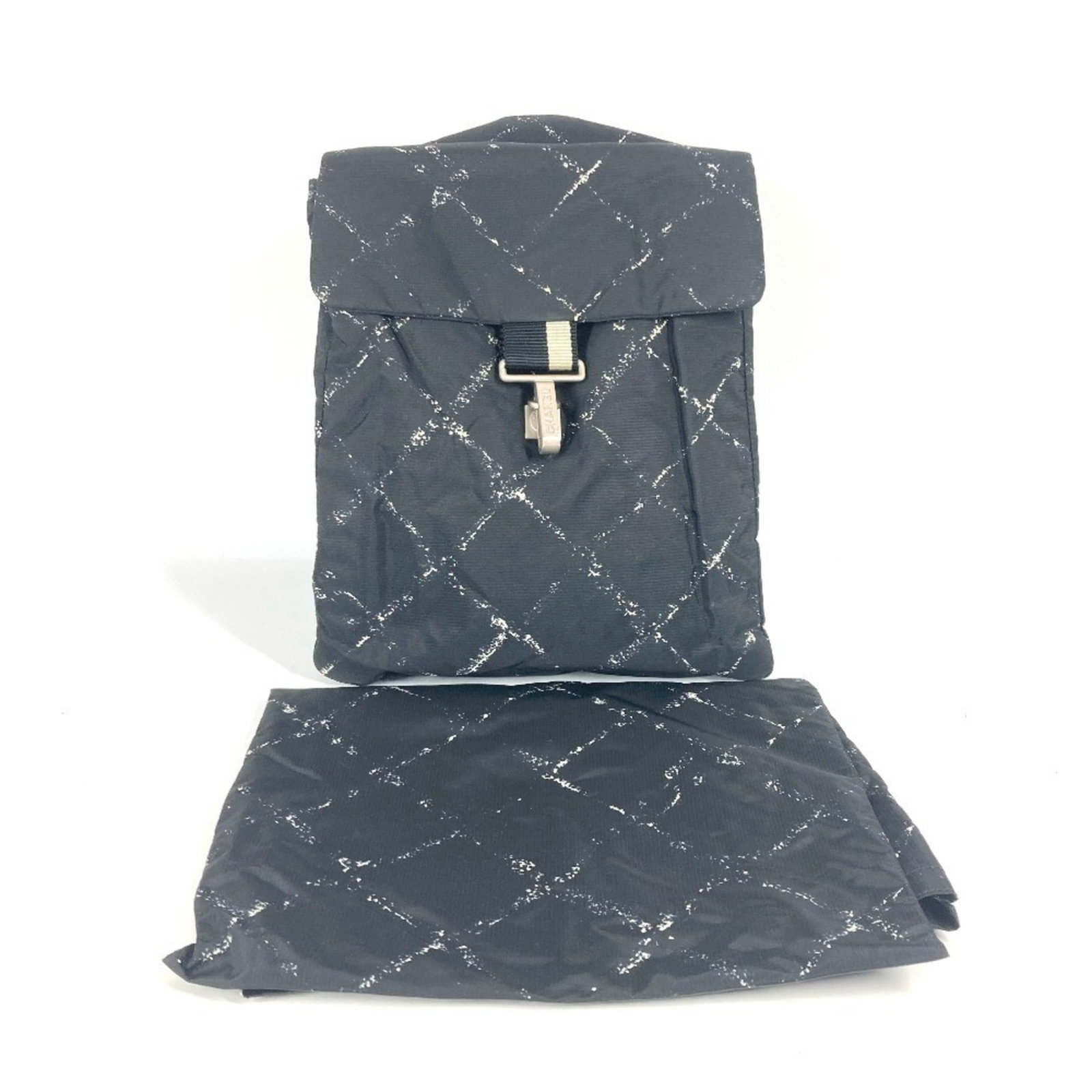 Nylon Backpack Chanel - 18