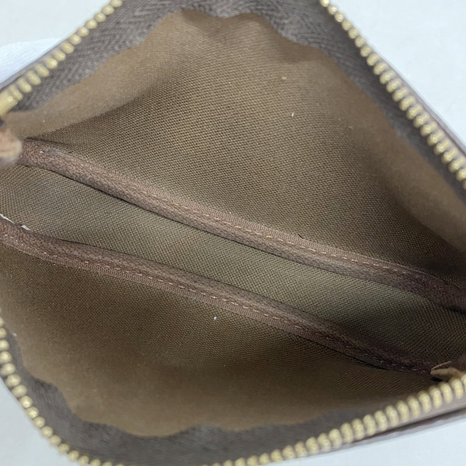 Vuitton Pouch Louis - 4